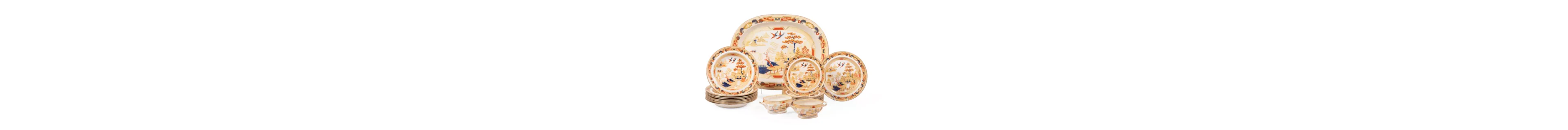 A WEDGWOOD WILLOW PATTERN PART DINNER SERVICE, CIRCA 1880