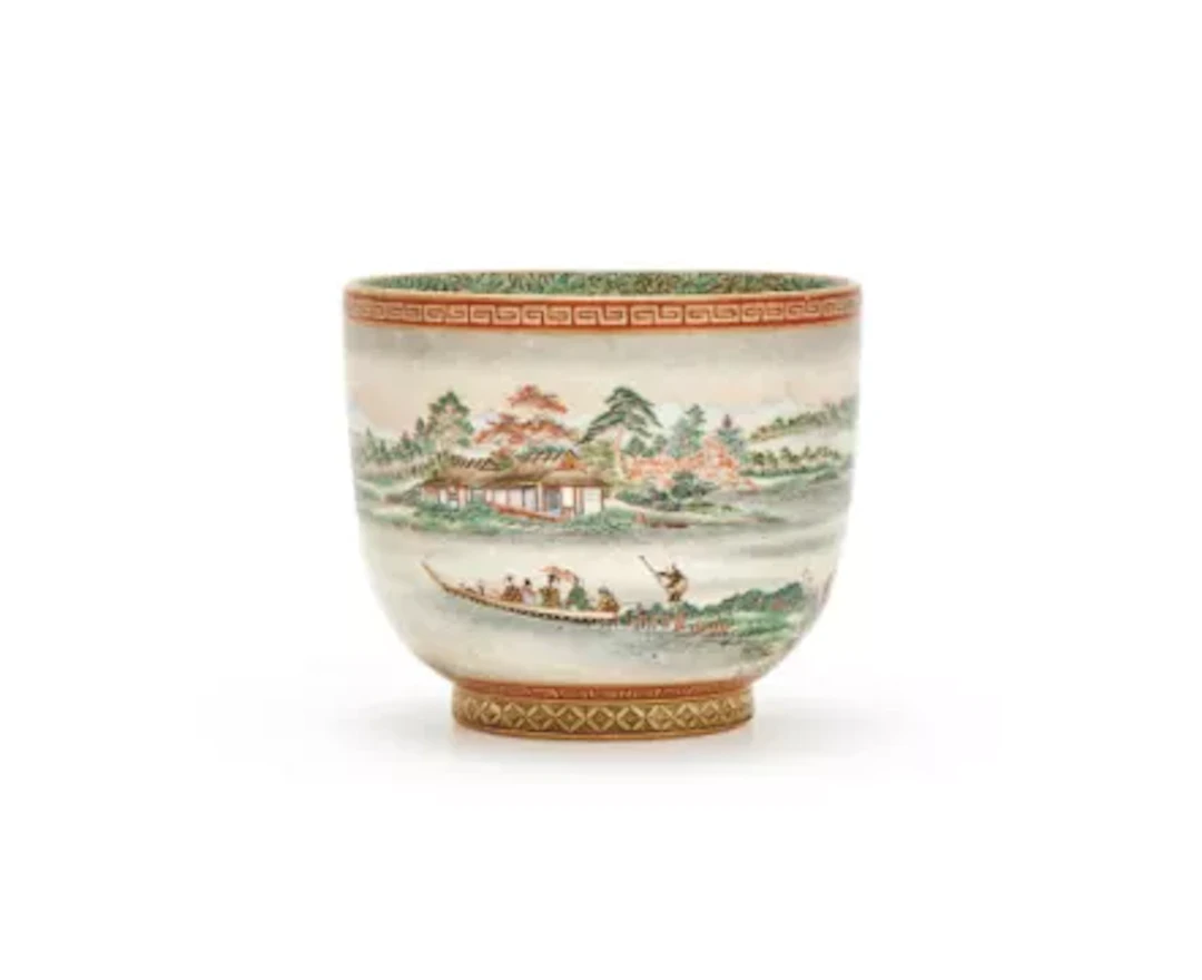 A Japanese Satsuma bowl, Meiji Period