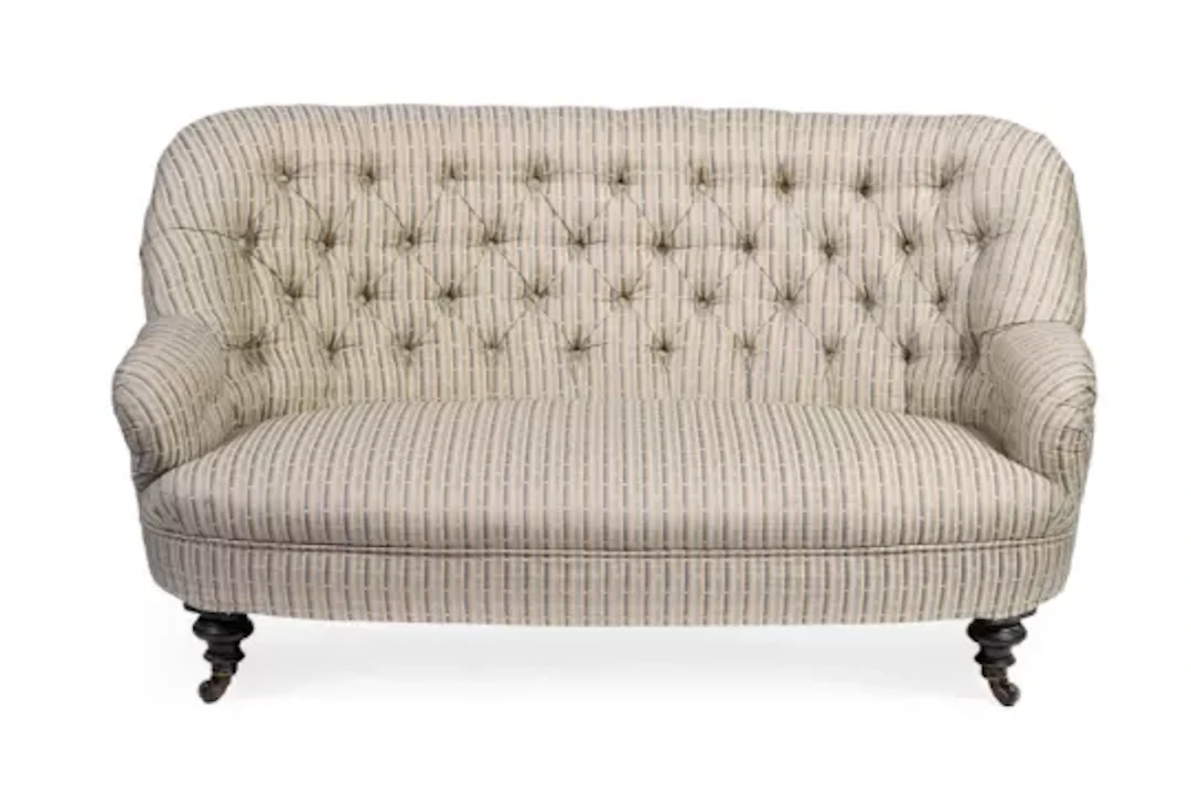A LATE VICTORIAN STRIPED FABRIC BUTTON BACK SOFA, LATE 19TH CENTURY