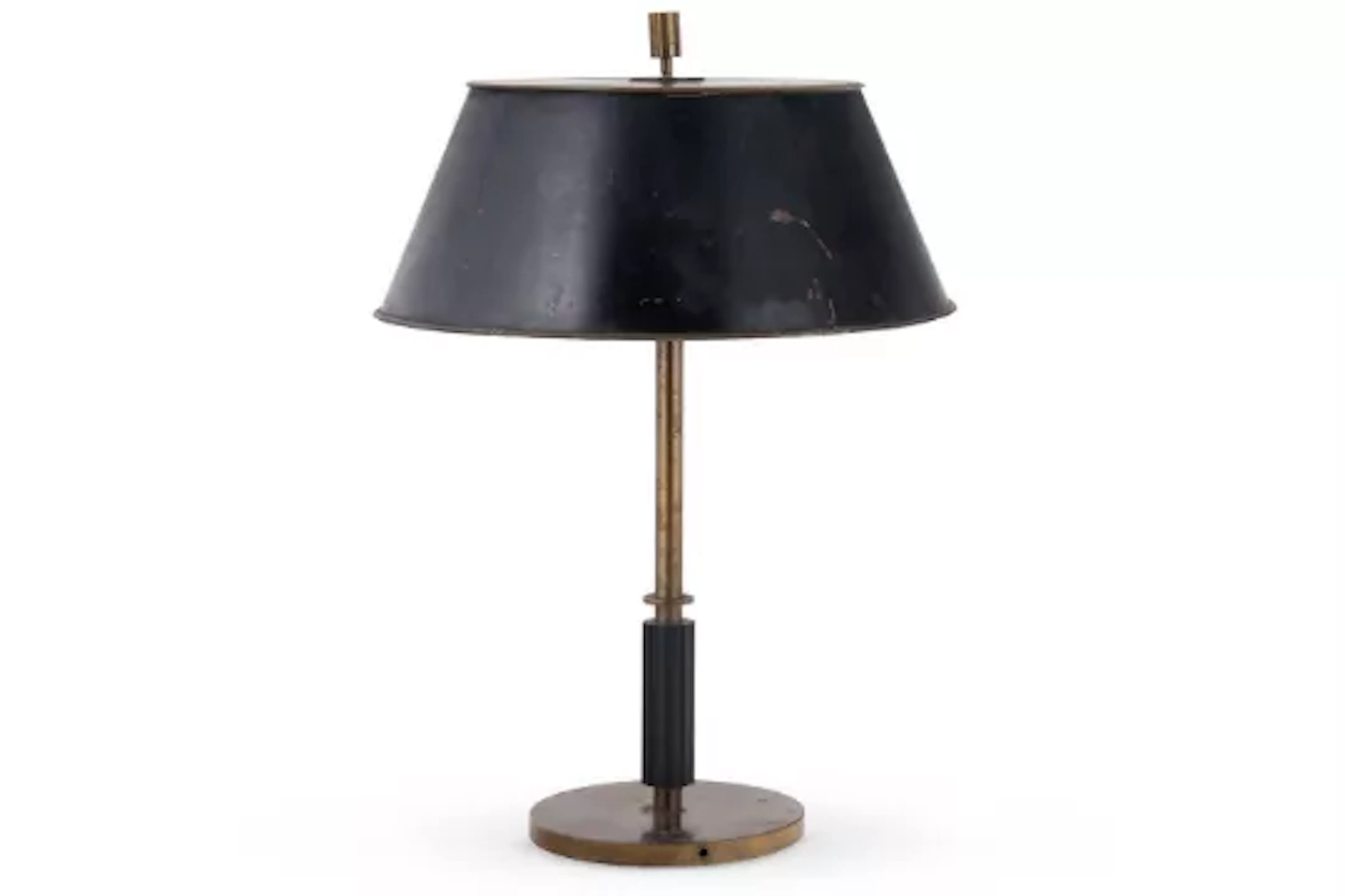 A 'SWEDISH GRACE' TABLE LAMP