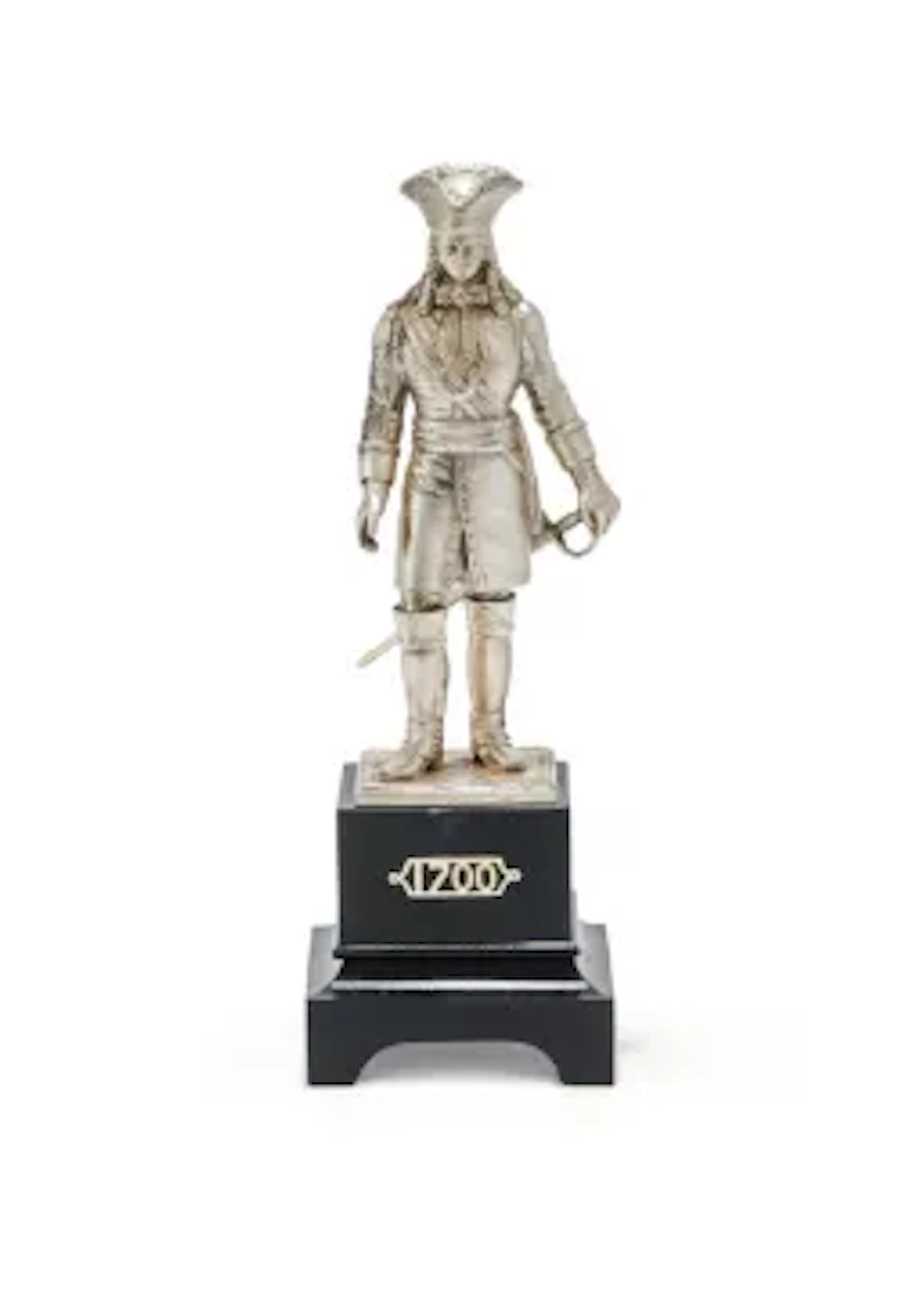A SILVER FIGURE OF A LIFE GUARD, CARRINGTON & CO., LONDON 1907