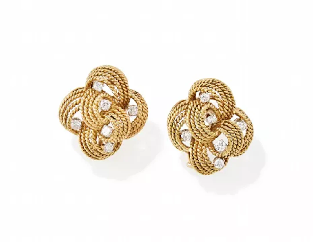 HANS GEORG MAUTNER, A PAIR OF DIAMOND SET EARRINGS, LONDON 1968