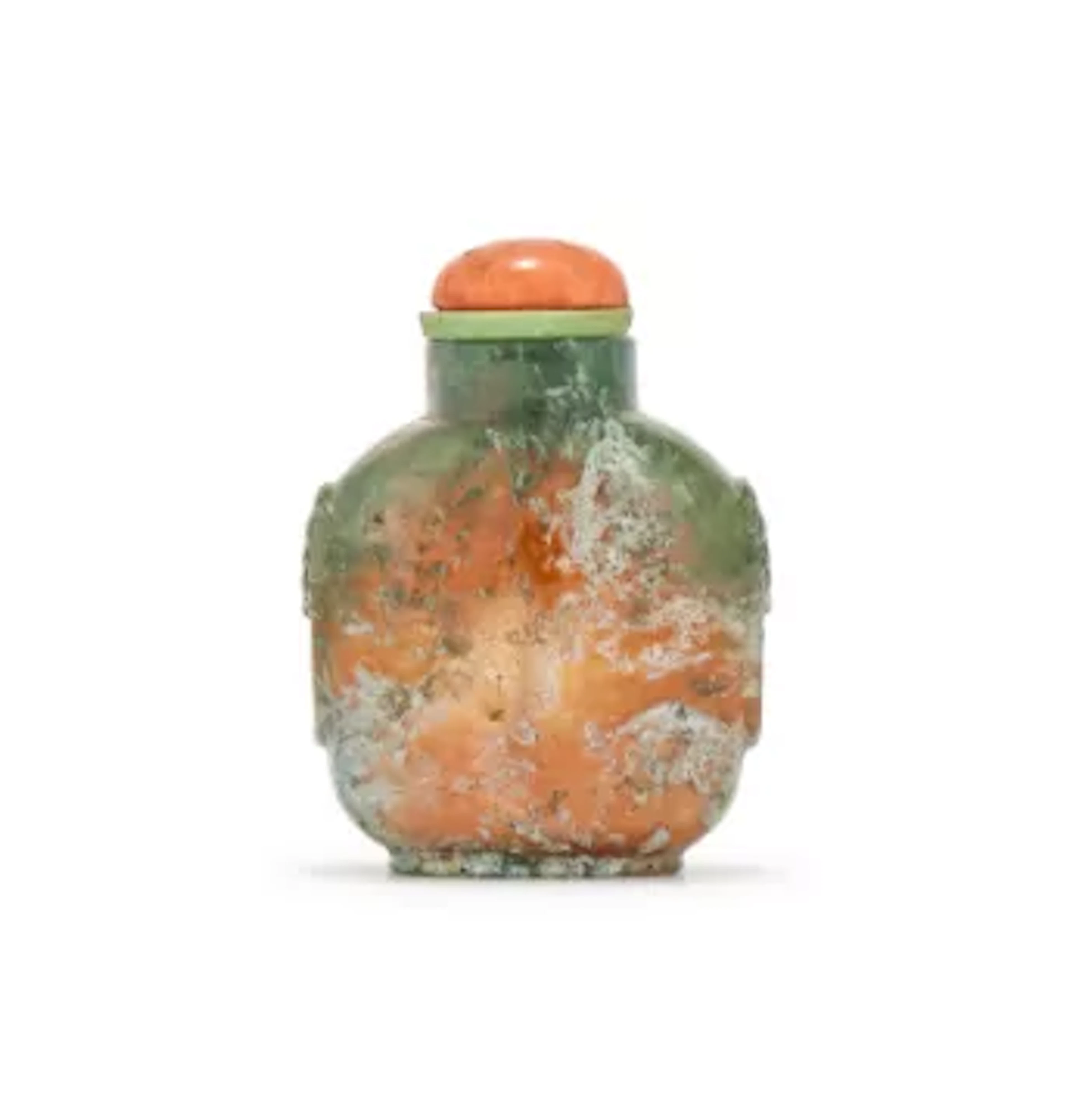 Y A Chinese 'moss agate' snuff bottle and stopper, 18th or 19th century