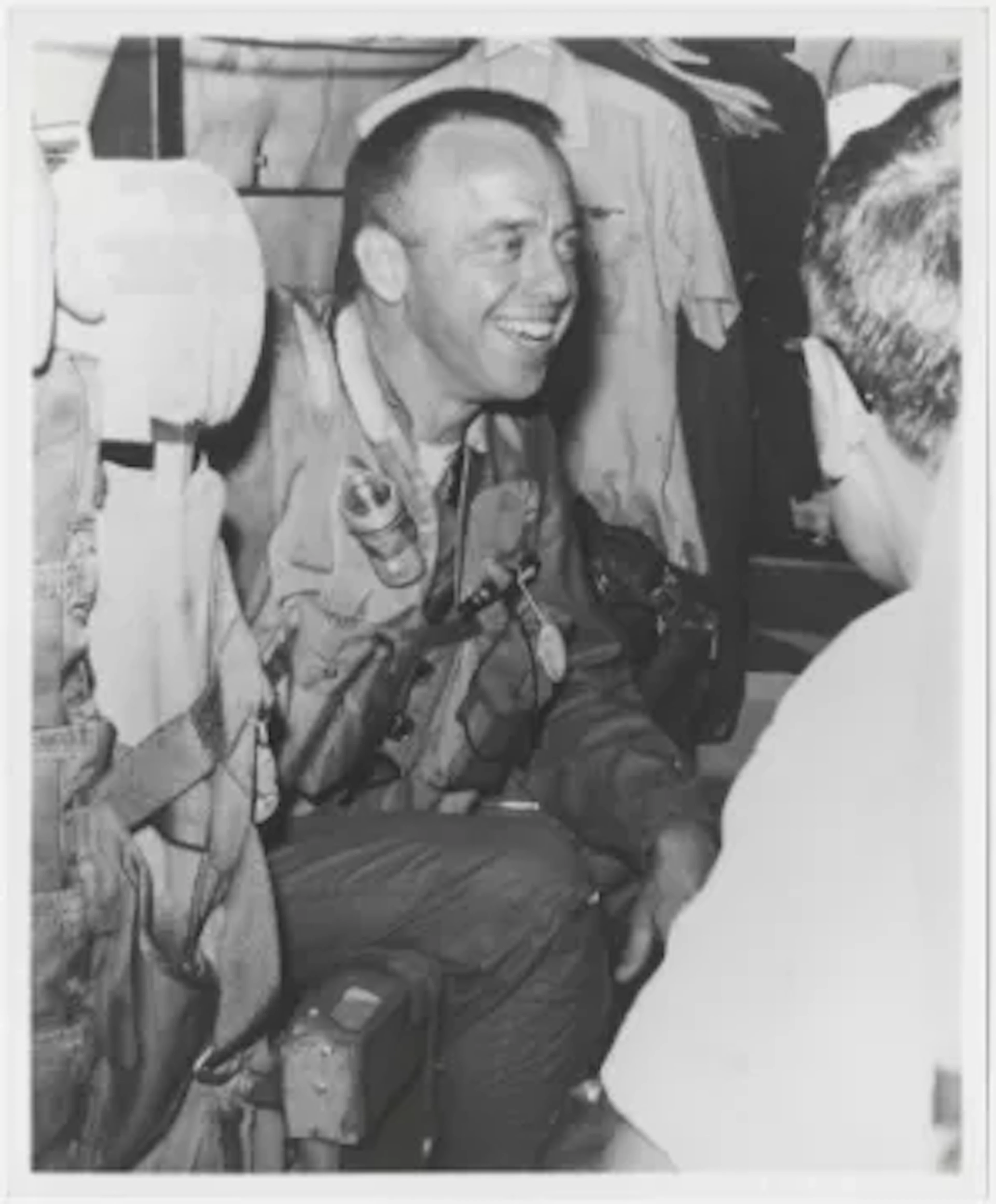 [Mercury Redstone 3] THE FIRST AMERICAN IN SPACE CELEBRATES HIS SUCCESSFUL