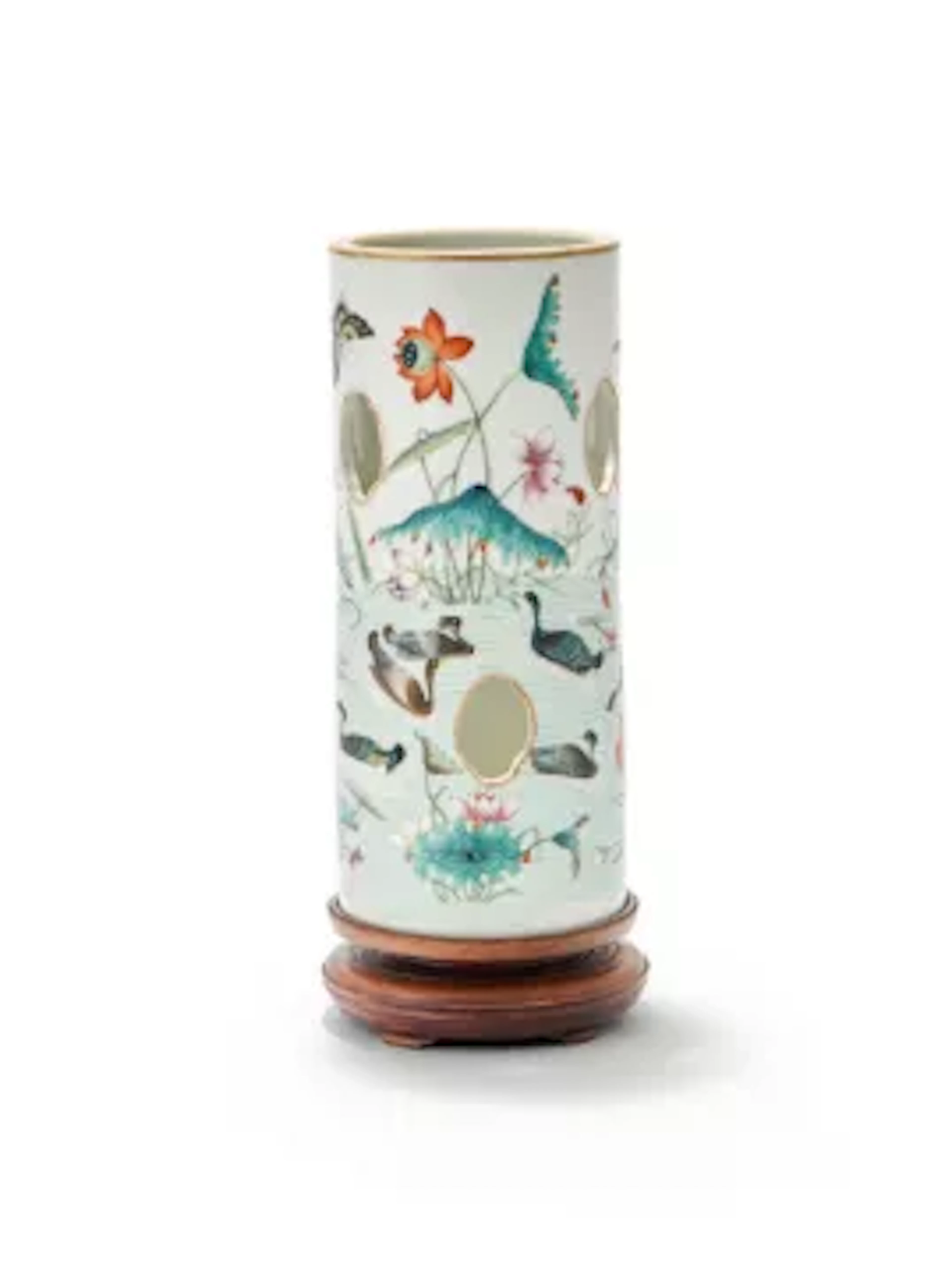 A Chinese Famille Rose wig stand, Guangxu