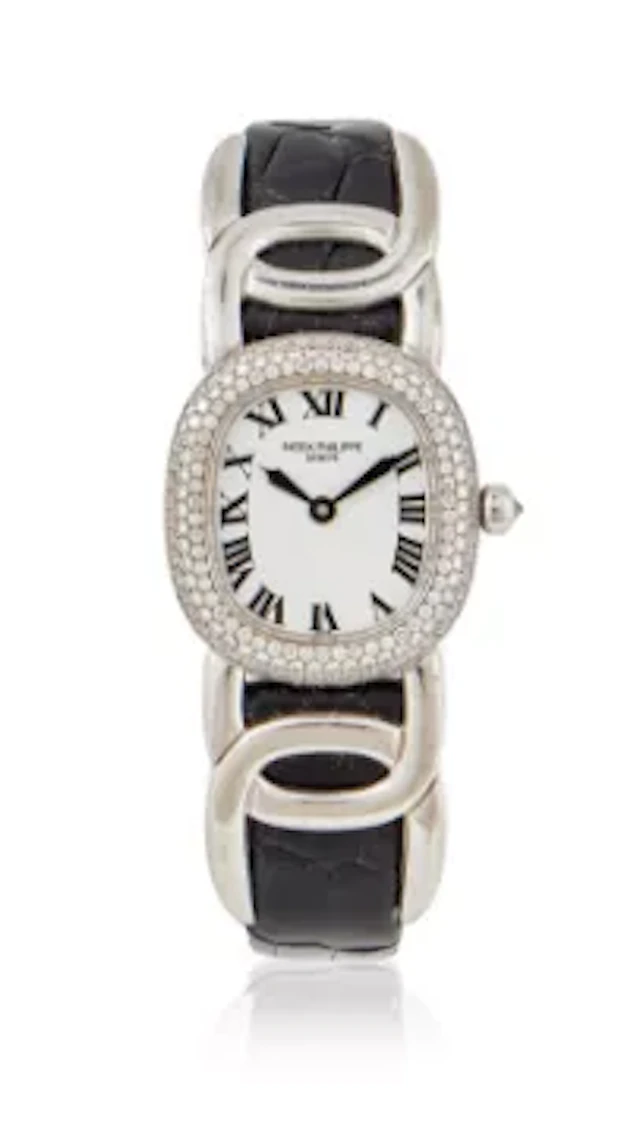 Y PATEK PHILIPPE, GOLDEN ELLIPSE, REF. 4831, A LADY'S 18 CARAT WHITE