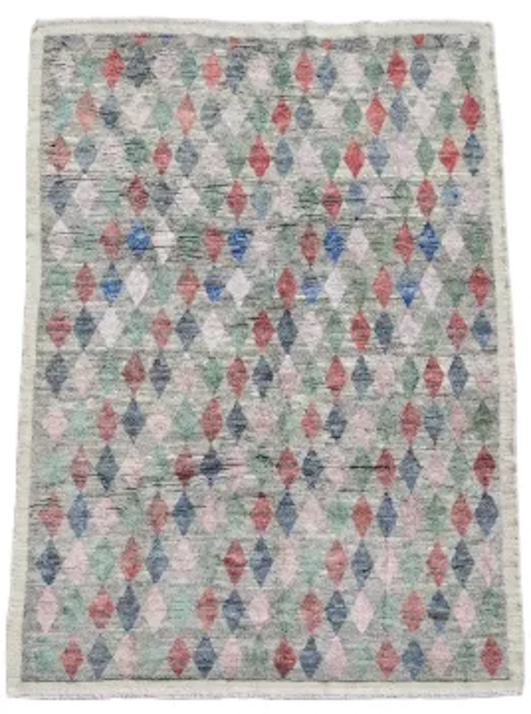 A DIAMOND PATTERN CARPET, IN ART DECO STYLE, 20TH CENTURY
