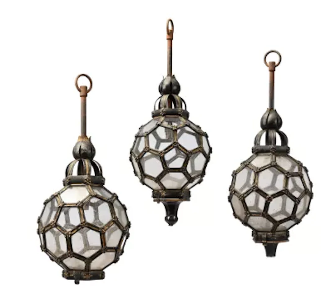 A SET OF THREE SIMILAR ART-DECO LEADED GLASS LANTERNS, FIRST HALF 20TH CENTURY