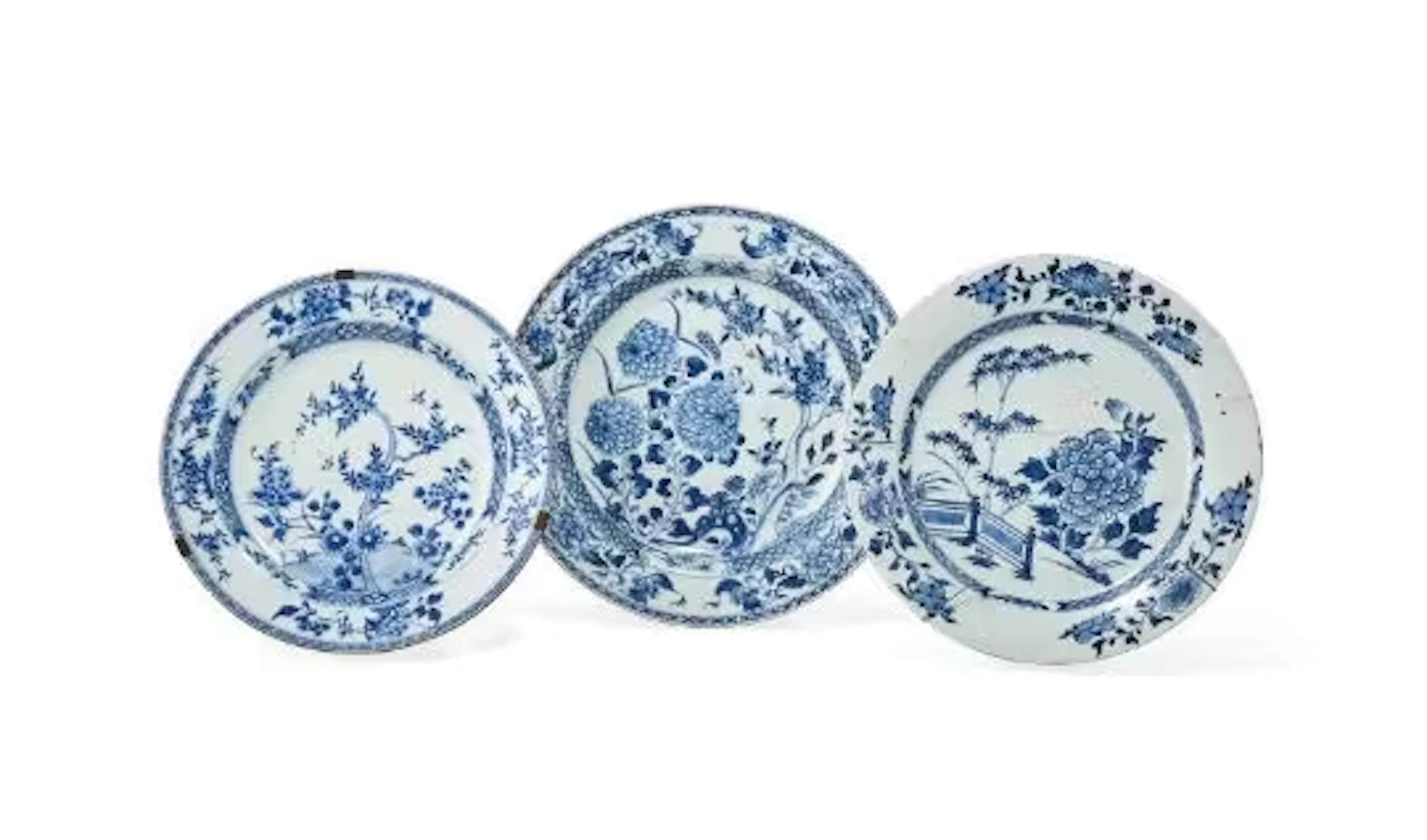 Two Chinese blue and white dishes