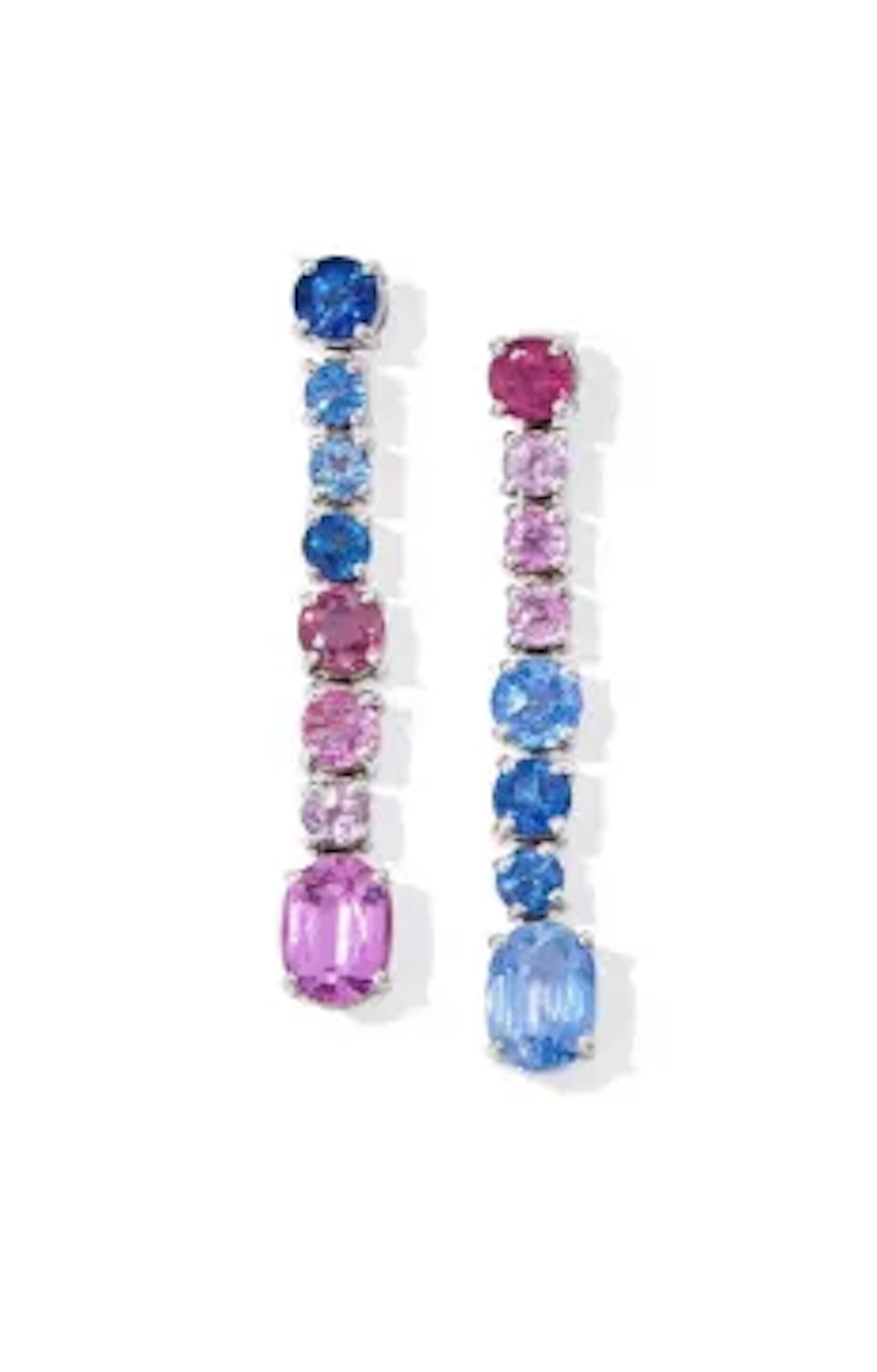 A PAIR OF SAPPHIRE AND PINK SAPPHIRE PENDNT EARRINGS