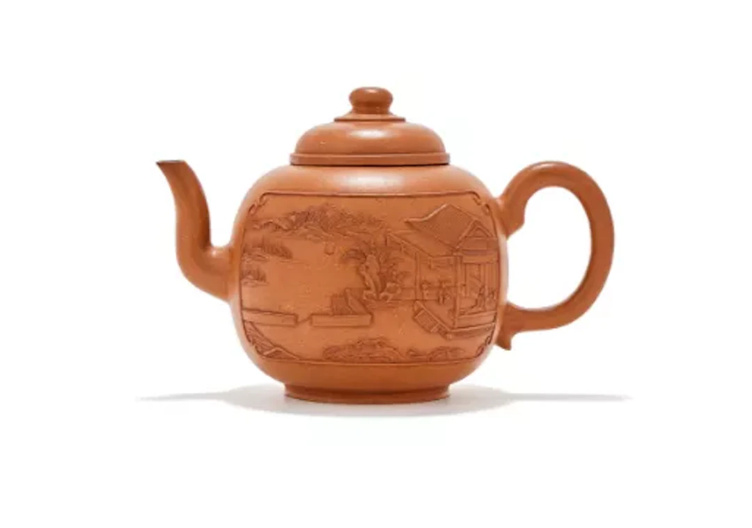 A Chinese inscribed yixing teapot, Qing Dynasty