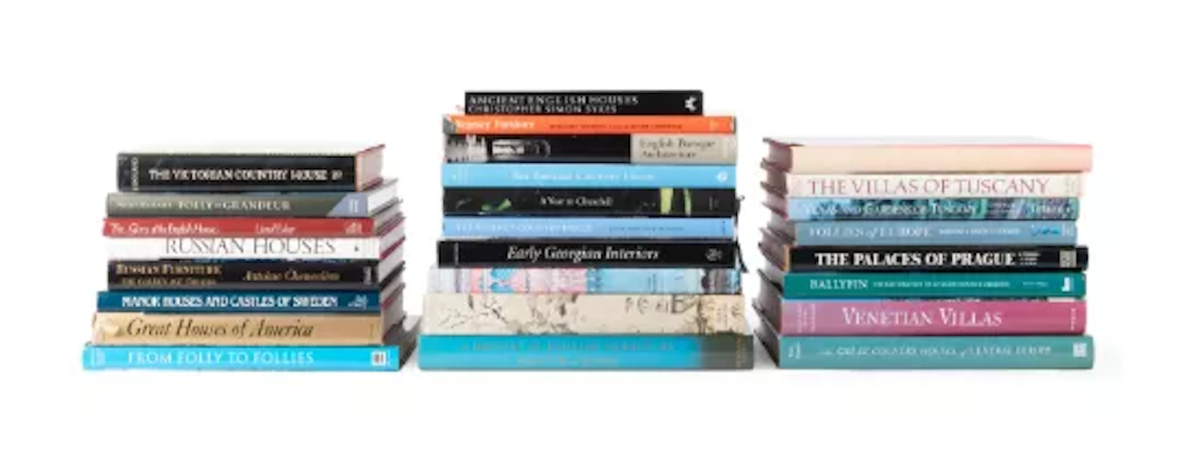 Ɵ A COLLECTION OF TWENTY-SIX HARDCOVER BOOKS RELATING TO BRITISH AND