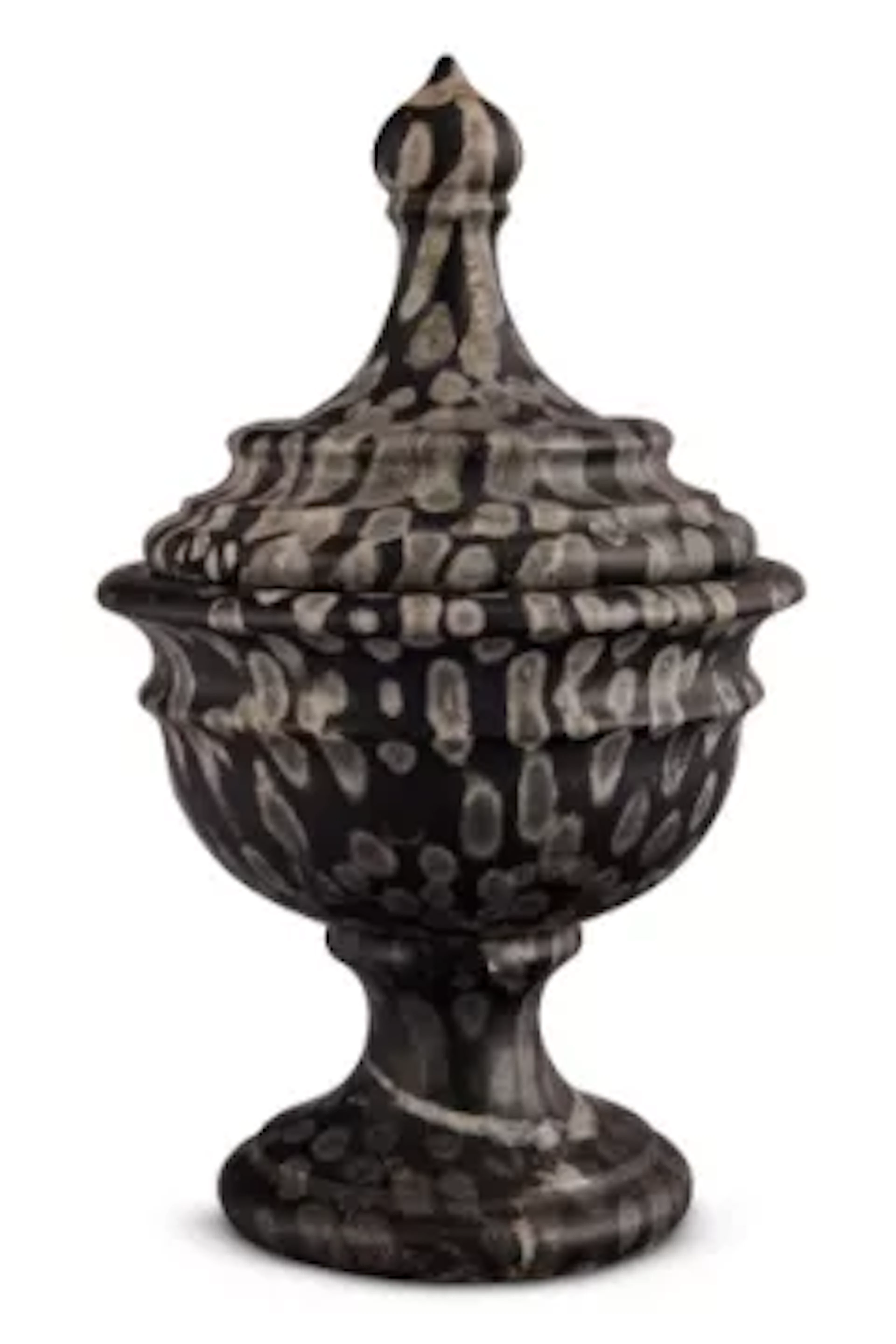 A FOSSIL MARBLE LIDDED URN, 18TH CENTURY
