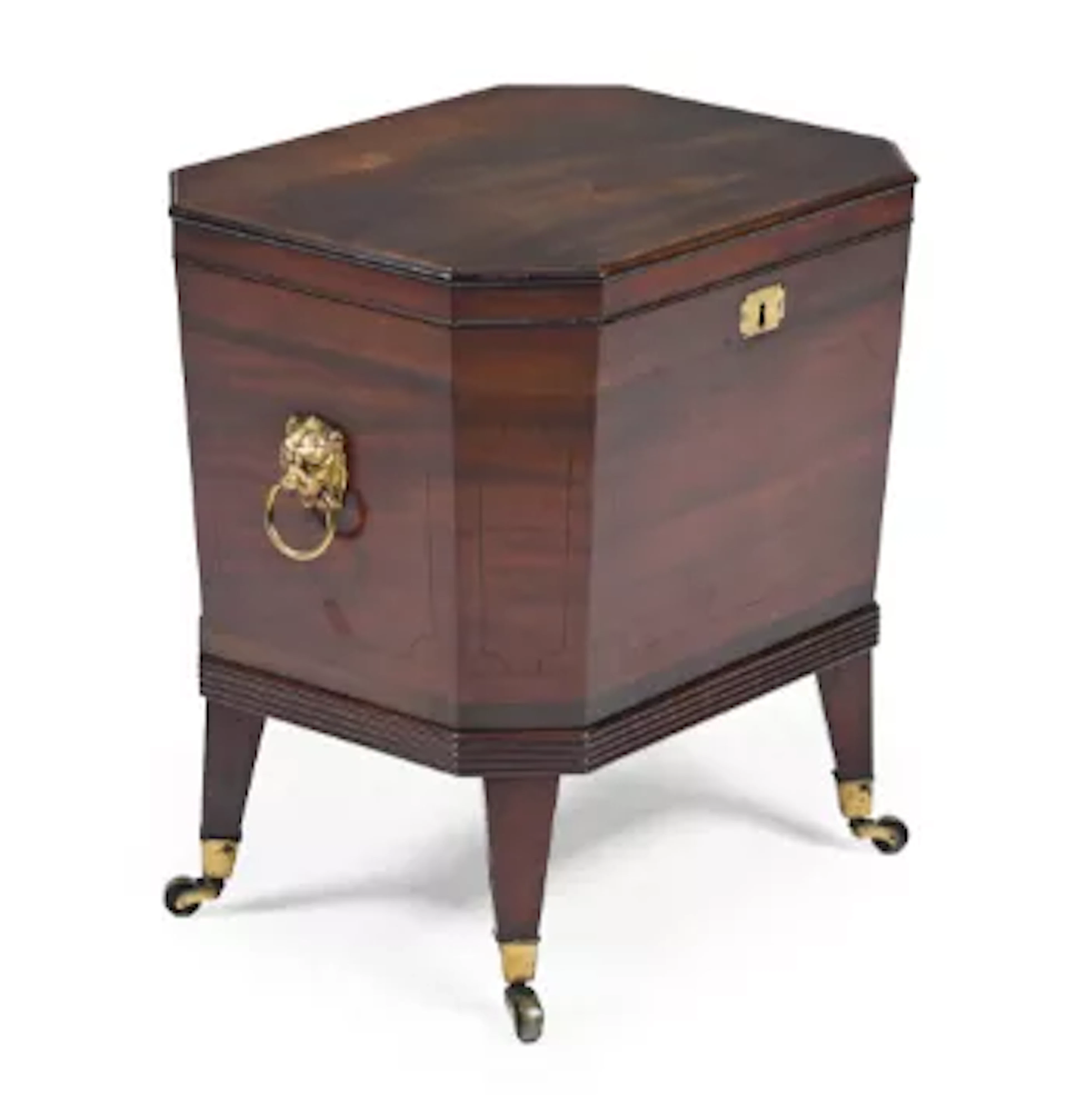 A GEORGE IV MAHOGANY WINE COOLER OR CELLARETTE, CIRCA 1825