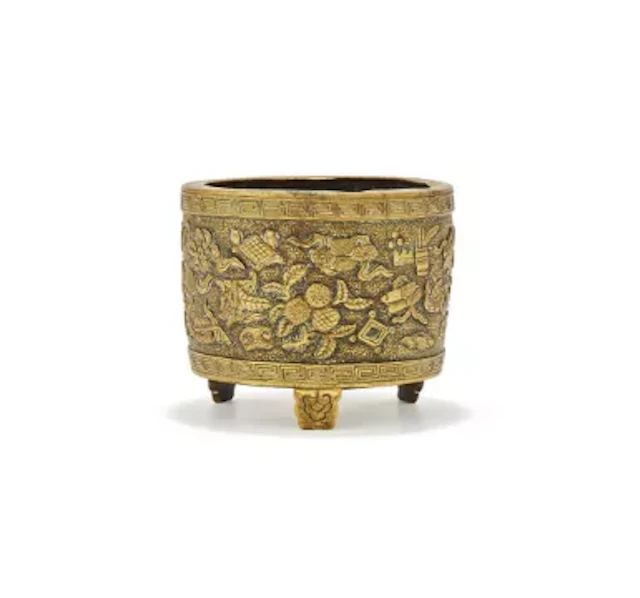 A Chinese bronze tripod censer