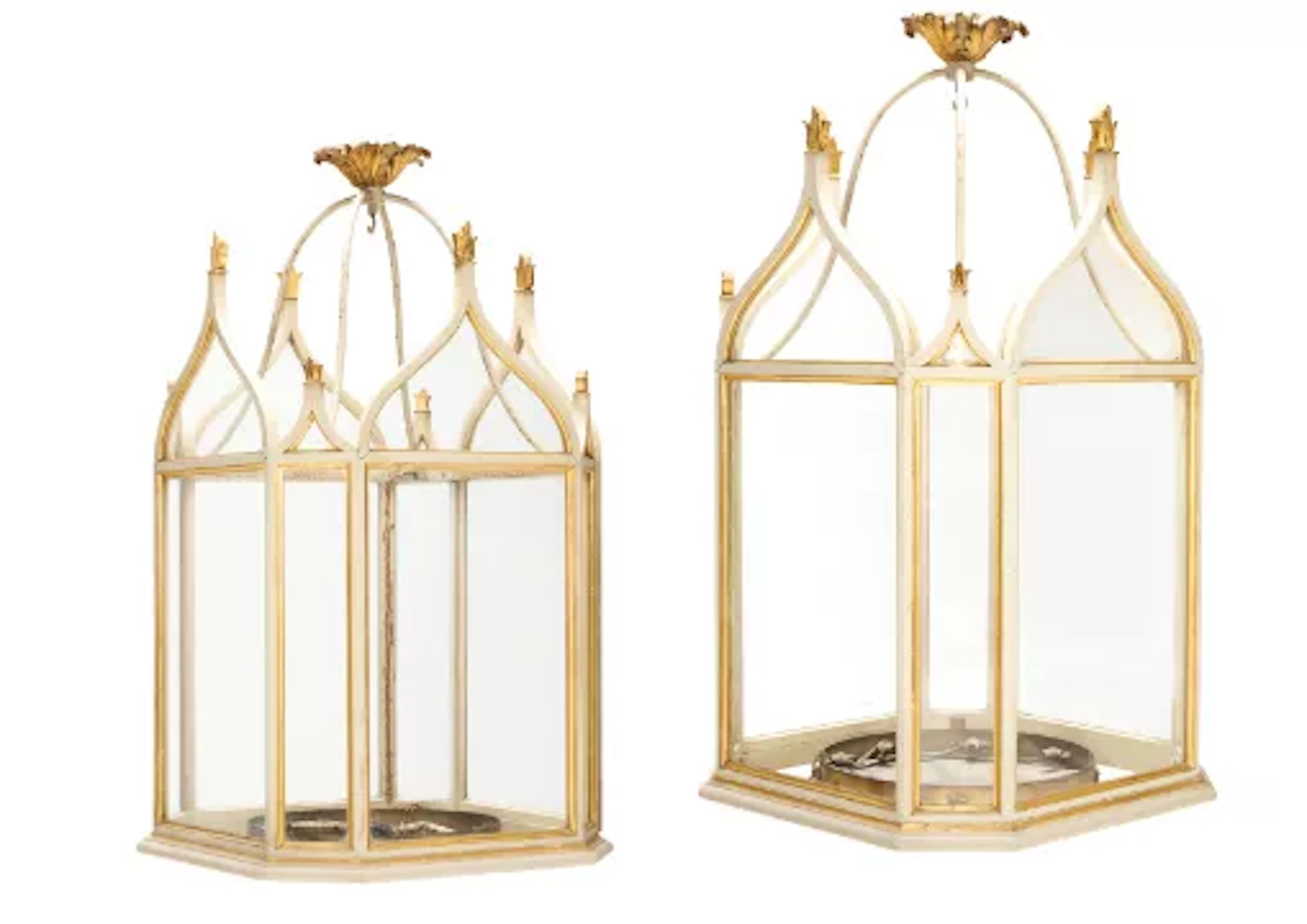 A PAIR OF GILTWOOD AND CREAM PAINTED HANGING LANTERNS OF LARGE SCALE