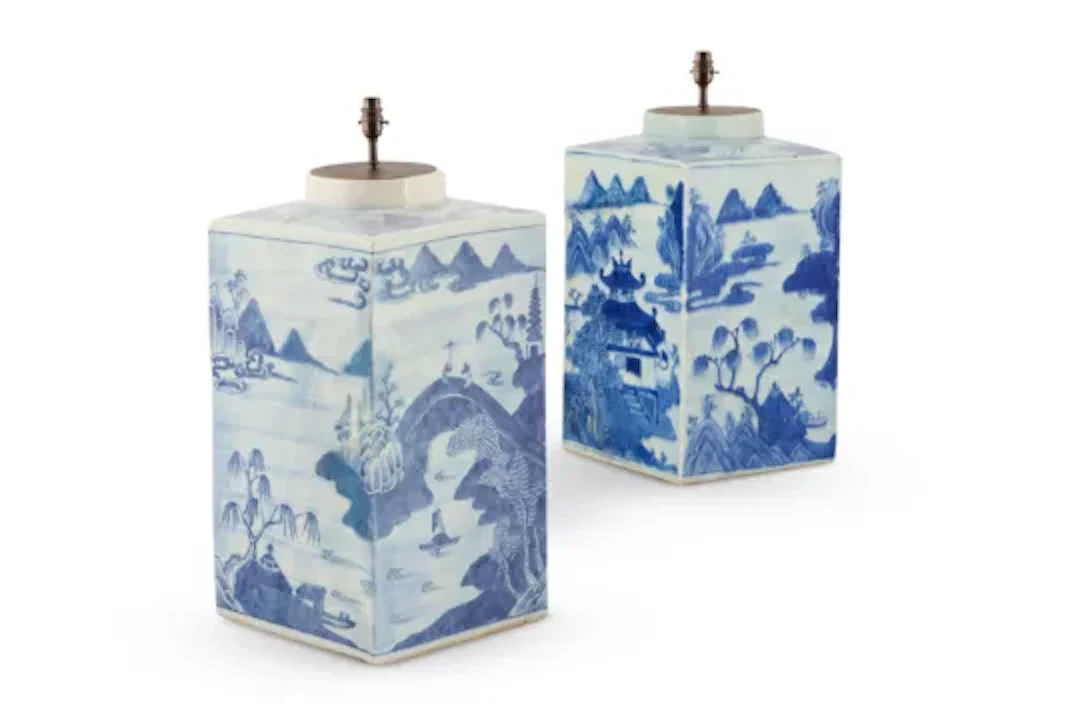 A PAIR OF CHINESE BLUE AND WHITE PORCELAIN SQUARE CANNISTER JARS