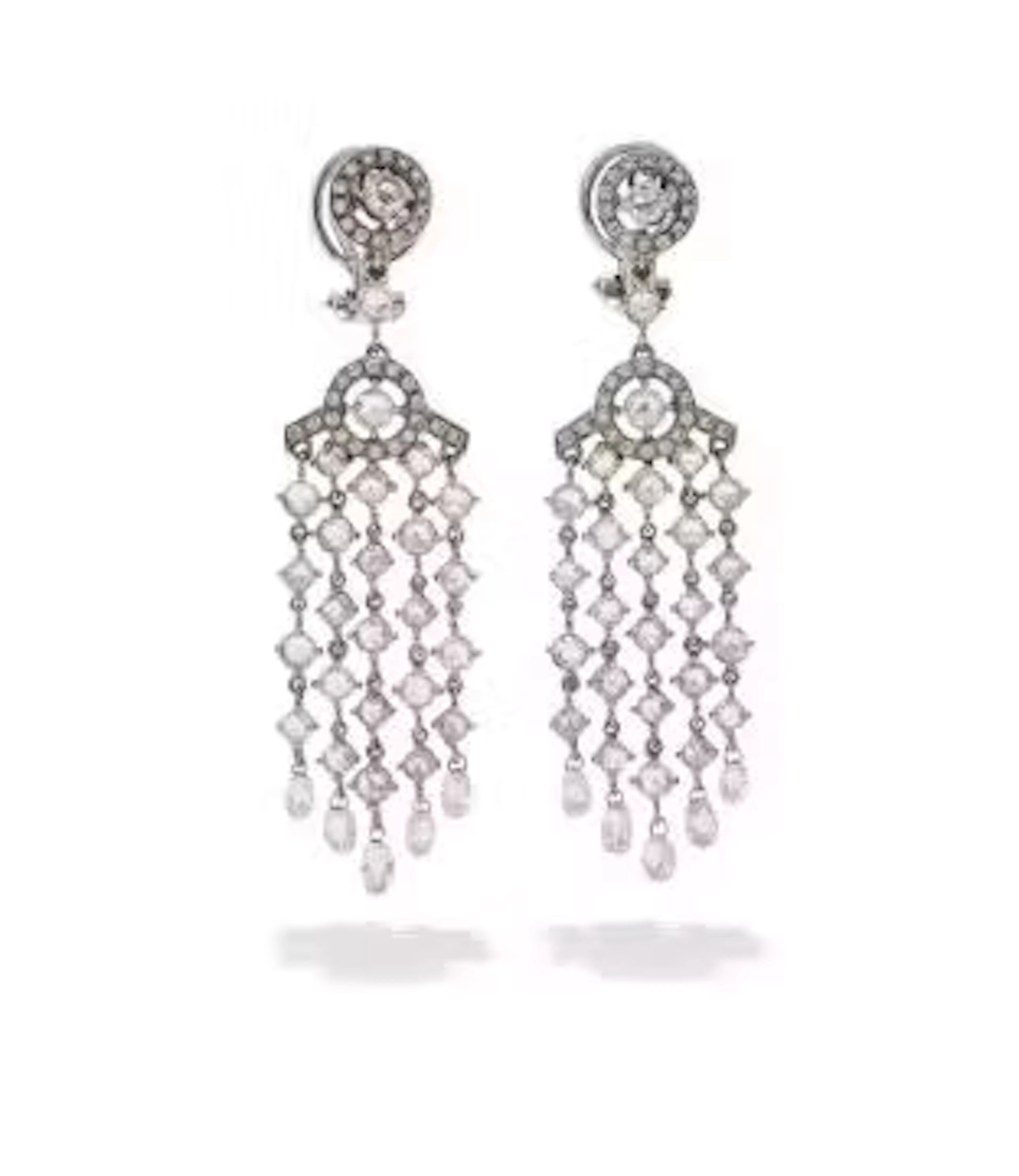 A PAIR OF DIAMOND CHANDELIER EARRINGS