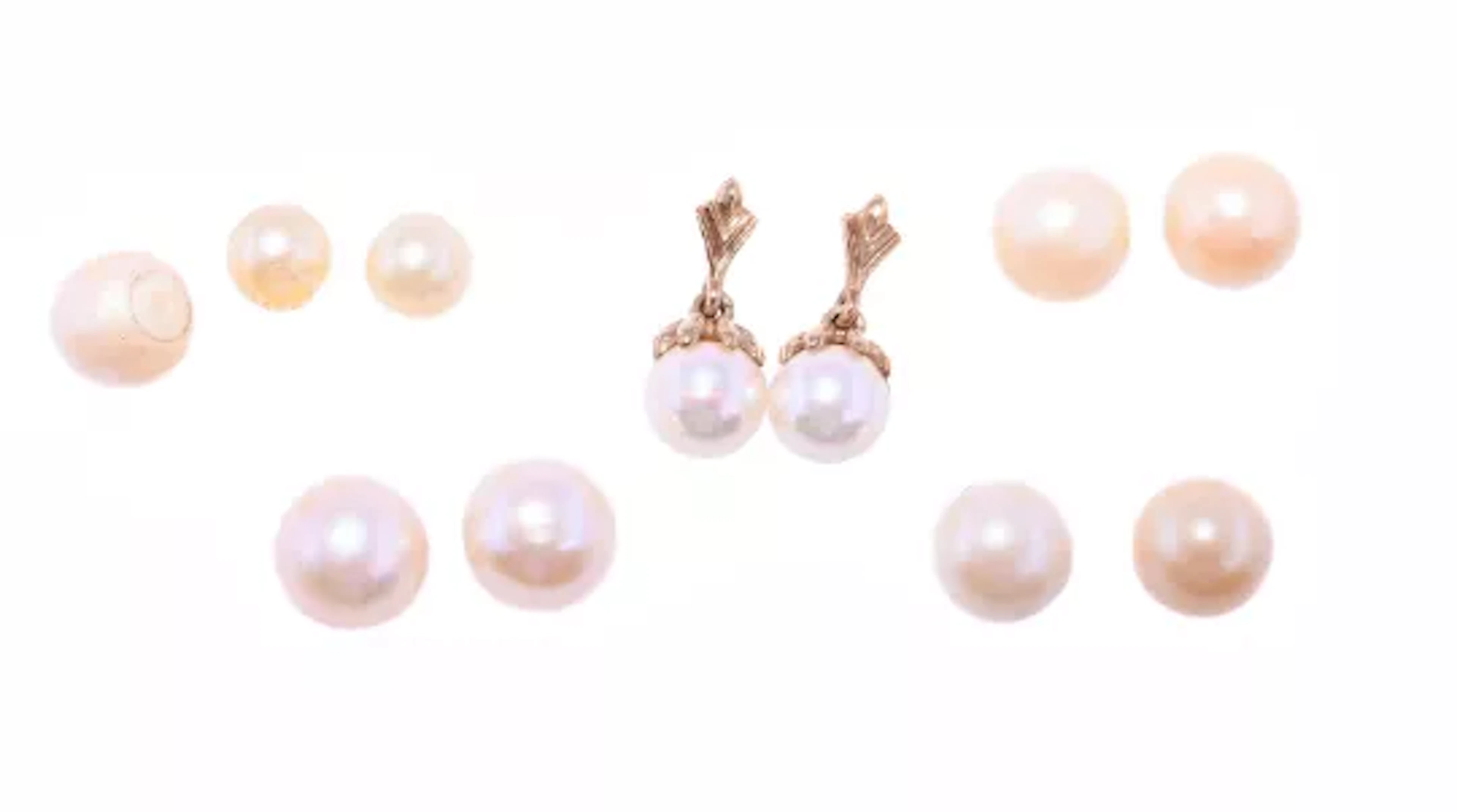 A GROUP OF CULTURED PEARL EARRINGS