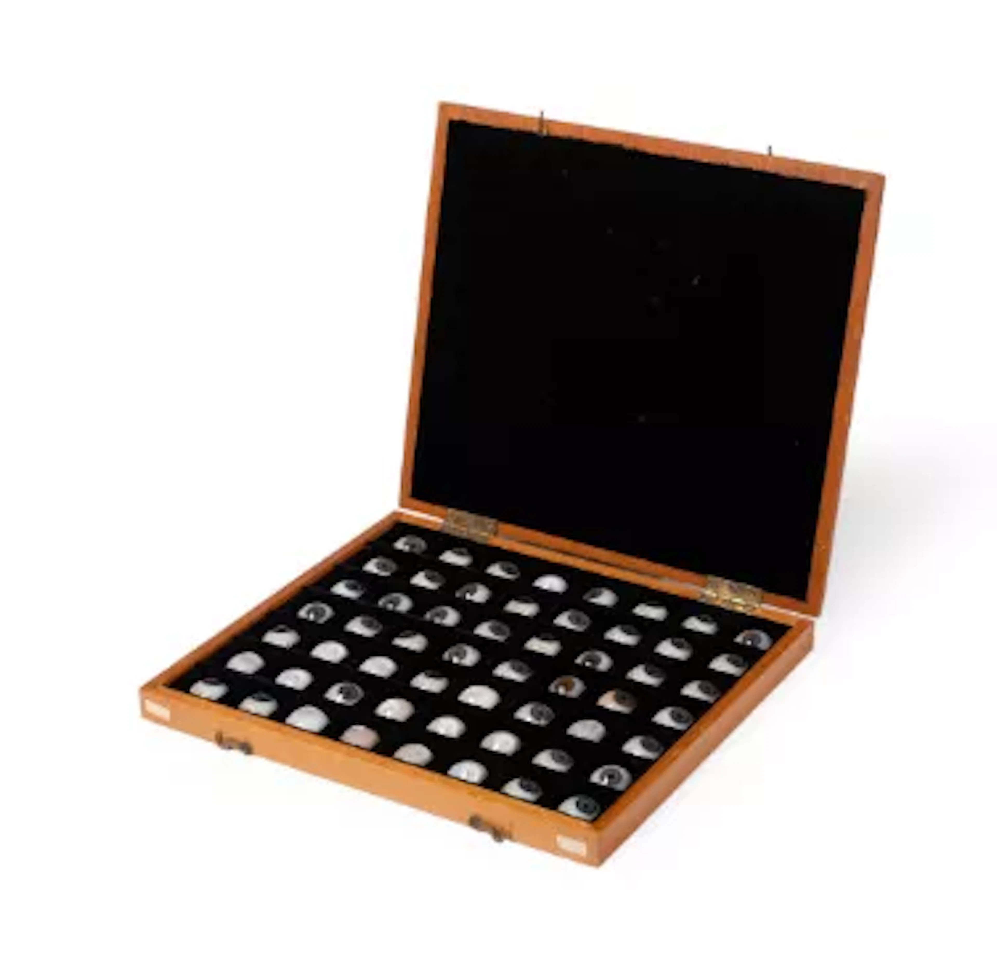 A CASED SET OF FIFTY-SIX OPTICIAN'S PROSTHETIC EYES, LATE 19TH OR