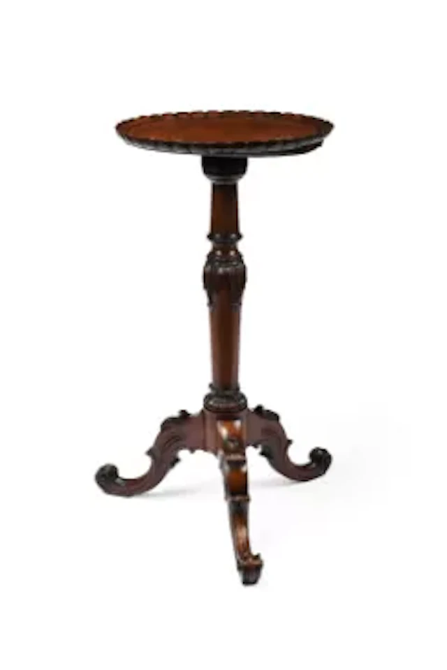 A GEORGE III MAHOGANY KETTLE STAND, ATTRIBUTED TO GILLOWS
