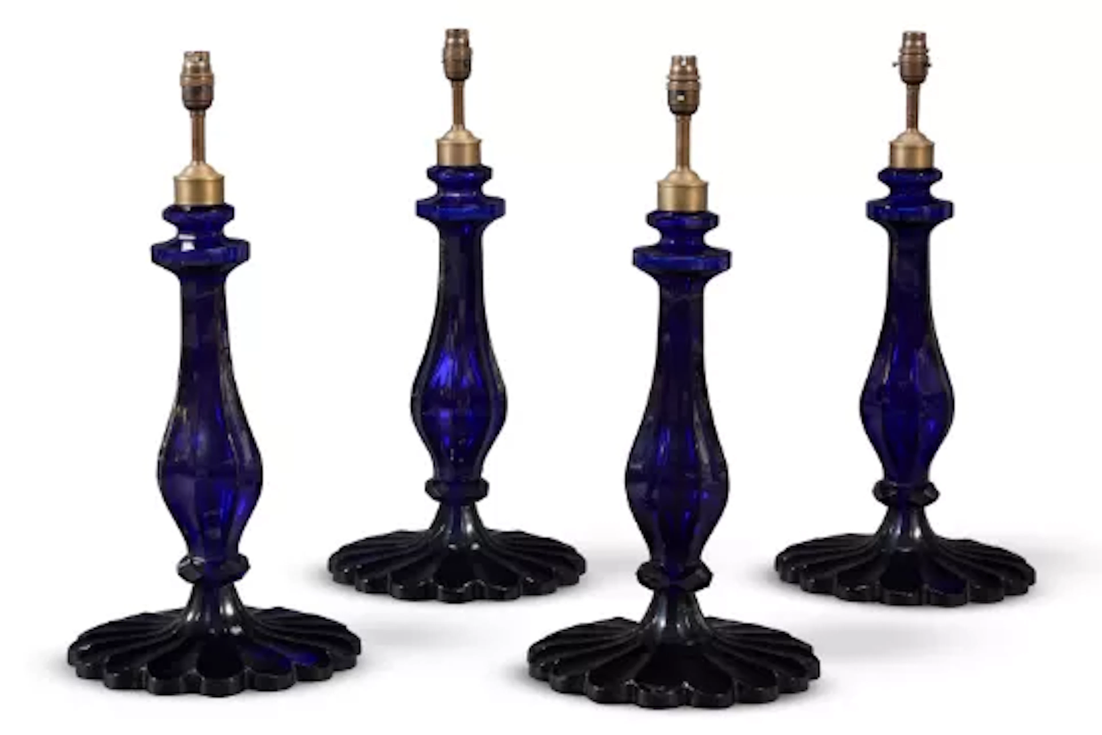 A SET OF FOUR DEEP 'BRISTOL' BLUE GLASS TABLE LAMPS, MODERN