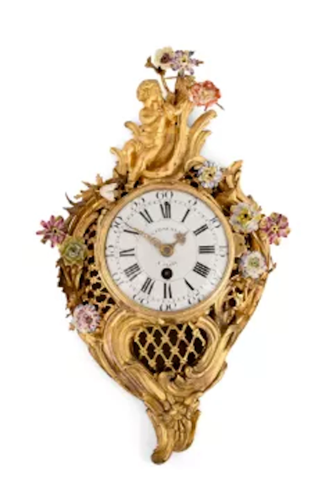 A LOUIS XV PORCELAIN MOUNTED ORMOLU CARTEL CLOCK, ATTRIBUTED TO VERNEAUX