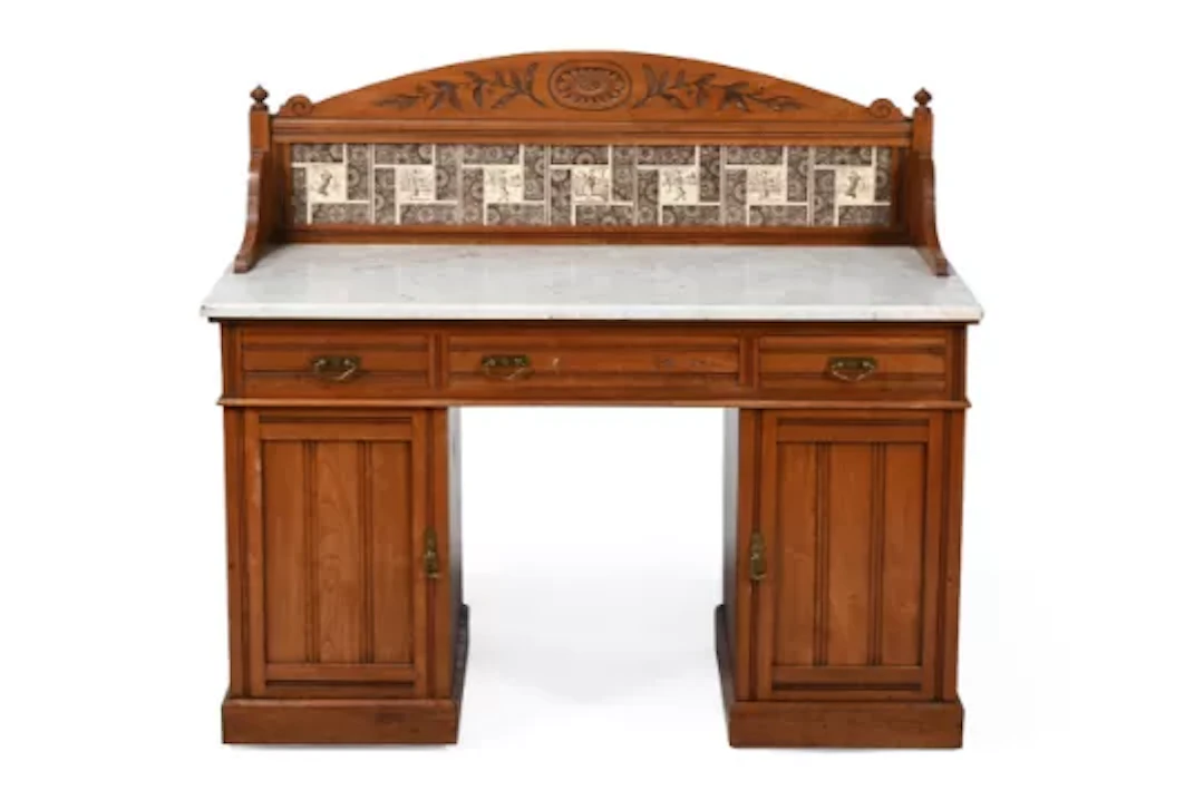 AN AESTHETIC MOVEMENT TILED WASHSTAND, CIRCA 1881