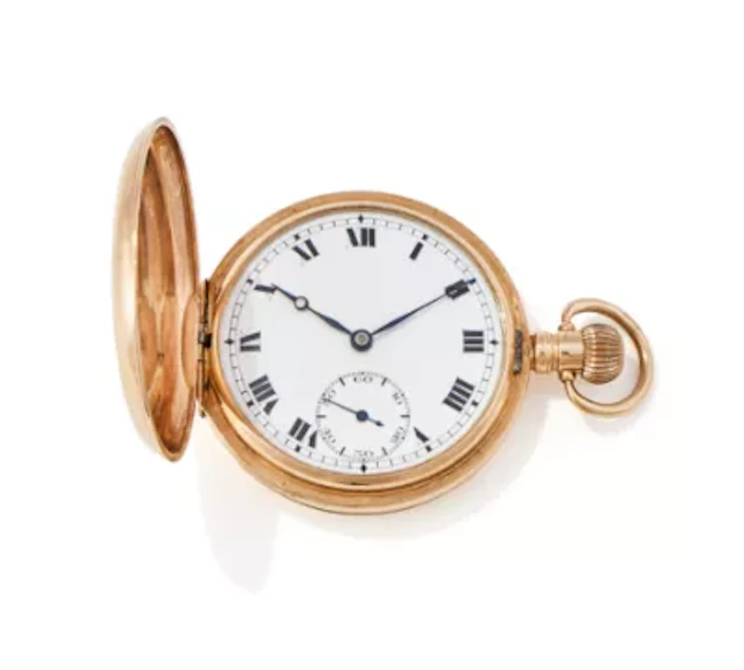 RECORD WATCH CO., A 9 CARAT GOLD KEYLESS WIND FULL HUNTER POCKET WATCH
