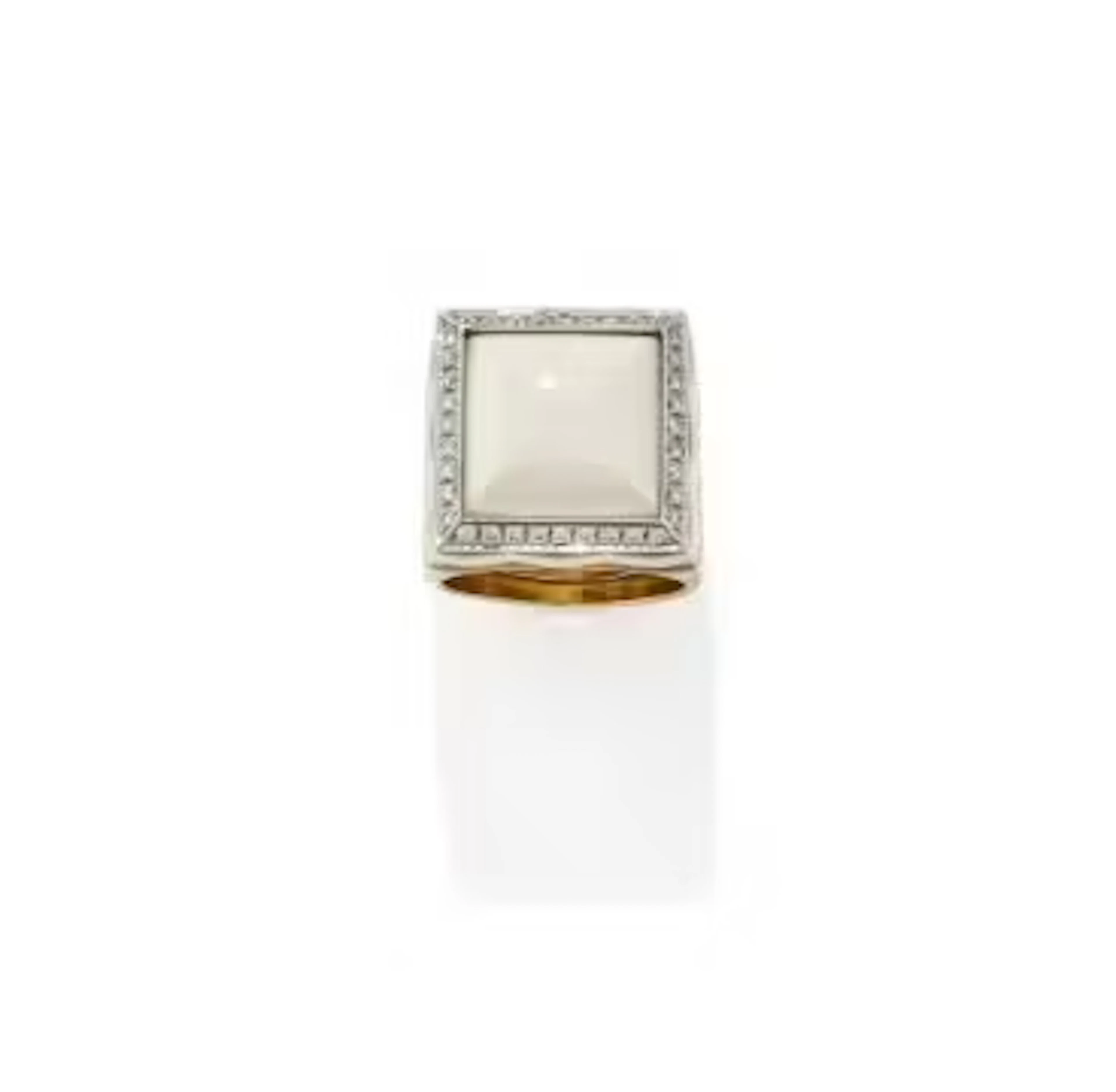 A DIAMOND, ENAMEL AND CERAMIC DRESS RING