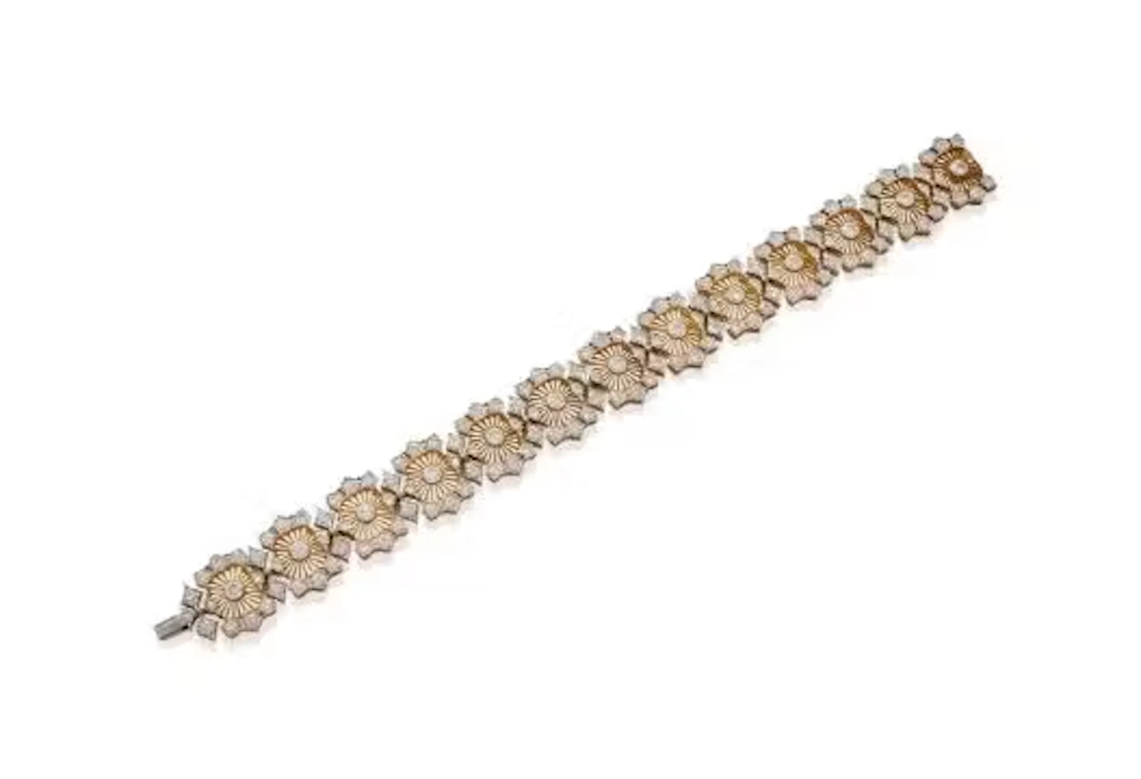 BUCCELLATI, A DIAMOND BRACELET