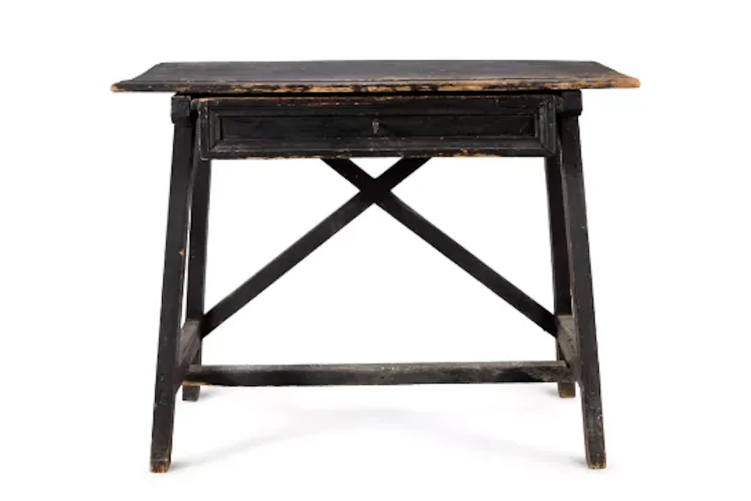 A BLACK PAINTED NEAPOLITAN CAPRETTA, ITALIAN, LATE 18TH CENTURY