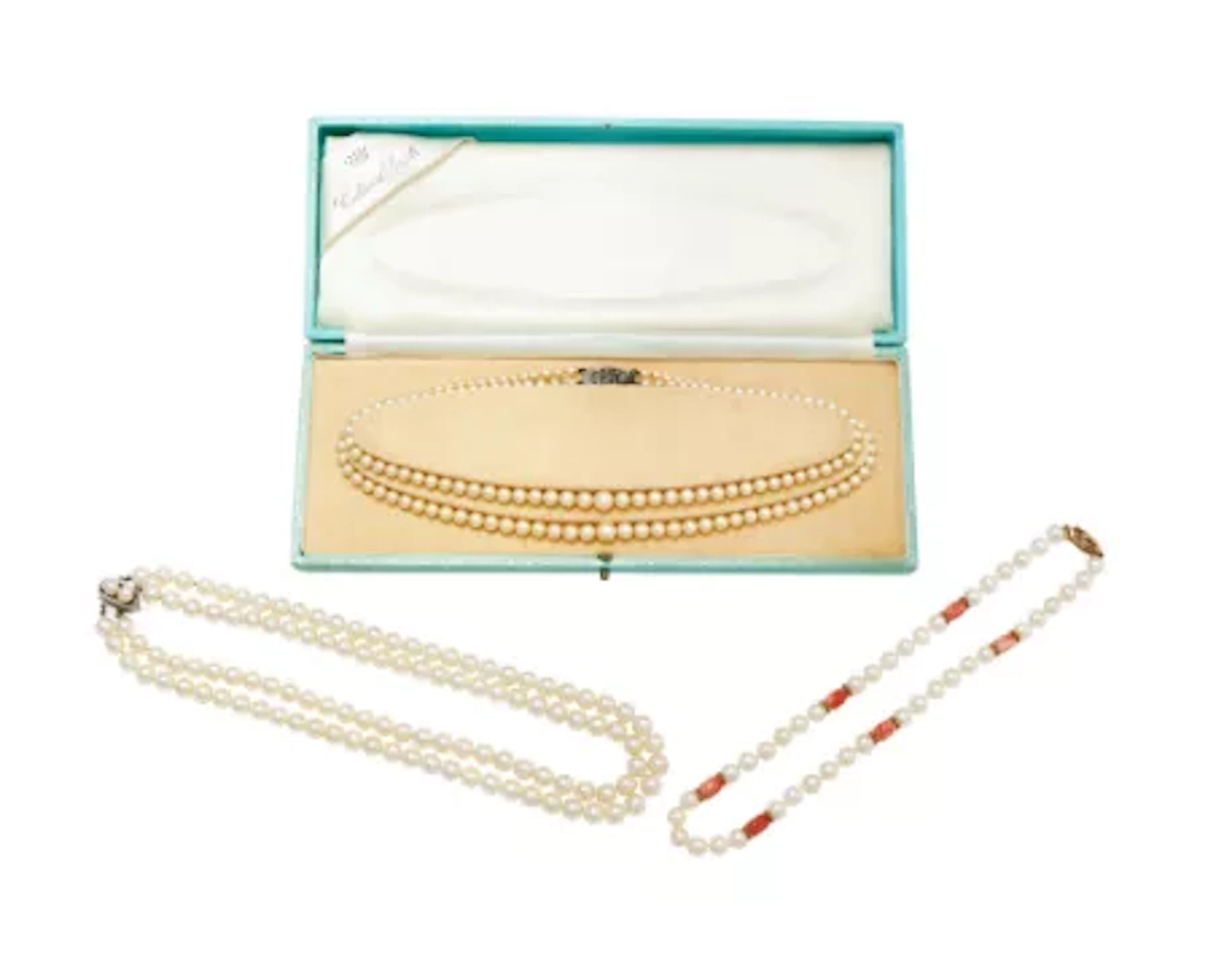 Y THREE CULTURED PEARL NECKLACES