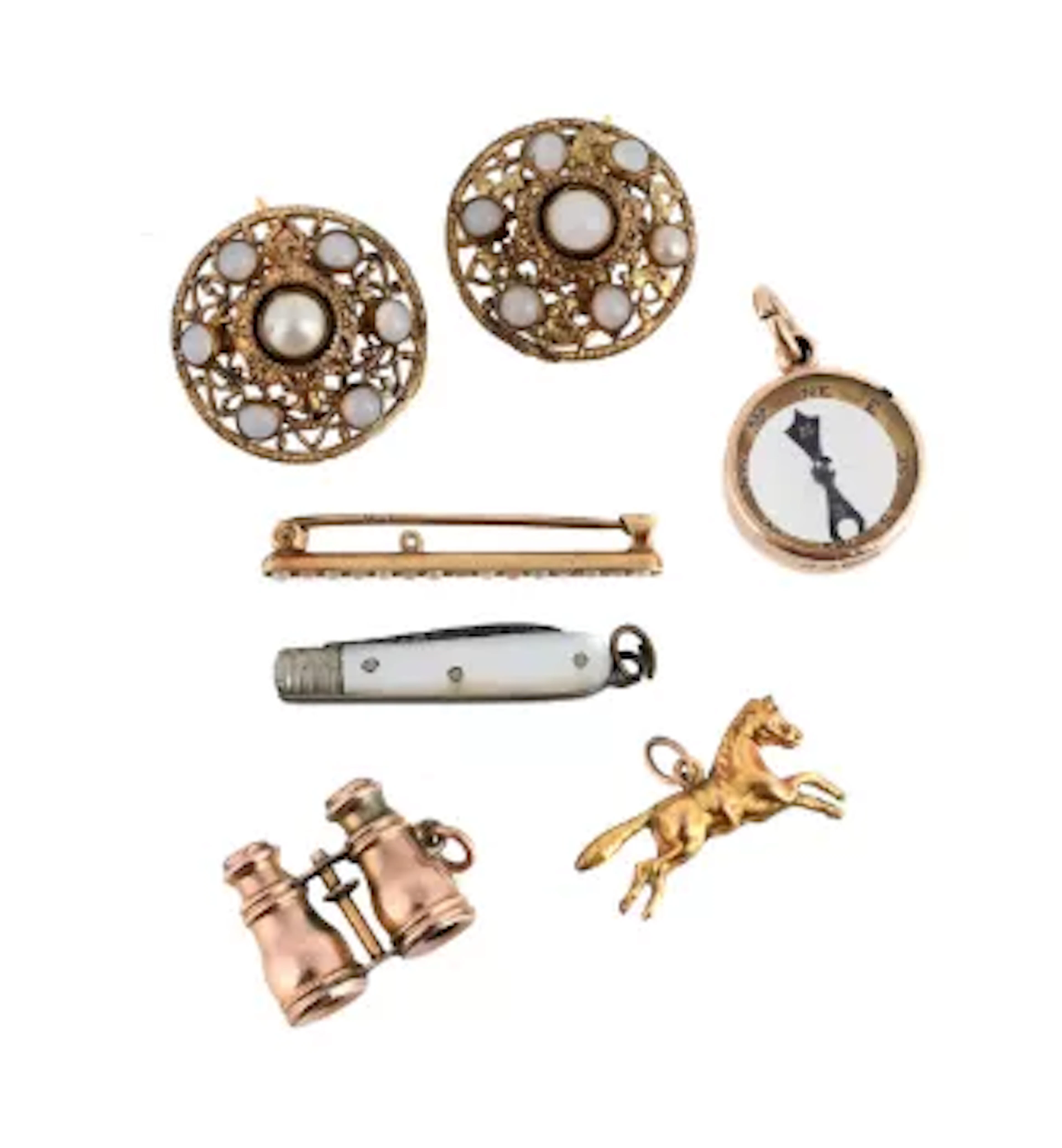 Y A COLLECTION OF SMALL ITEMS