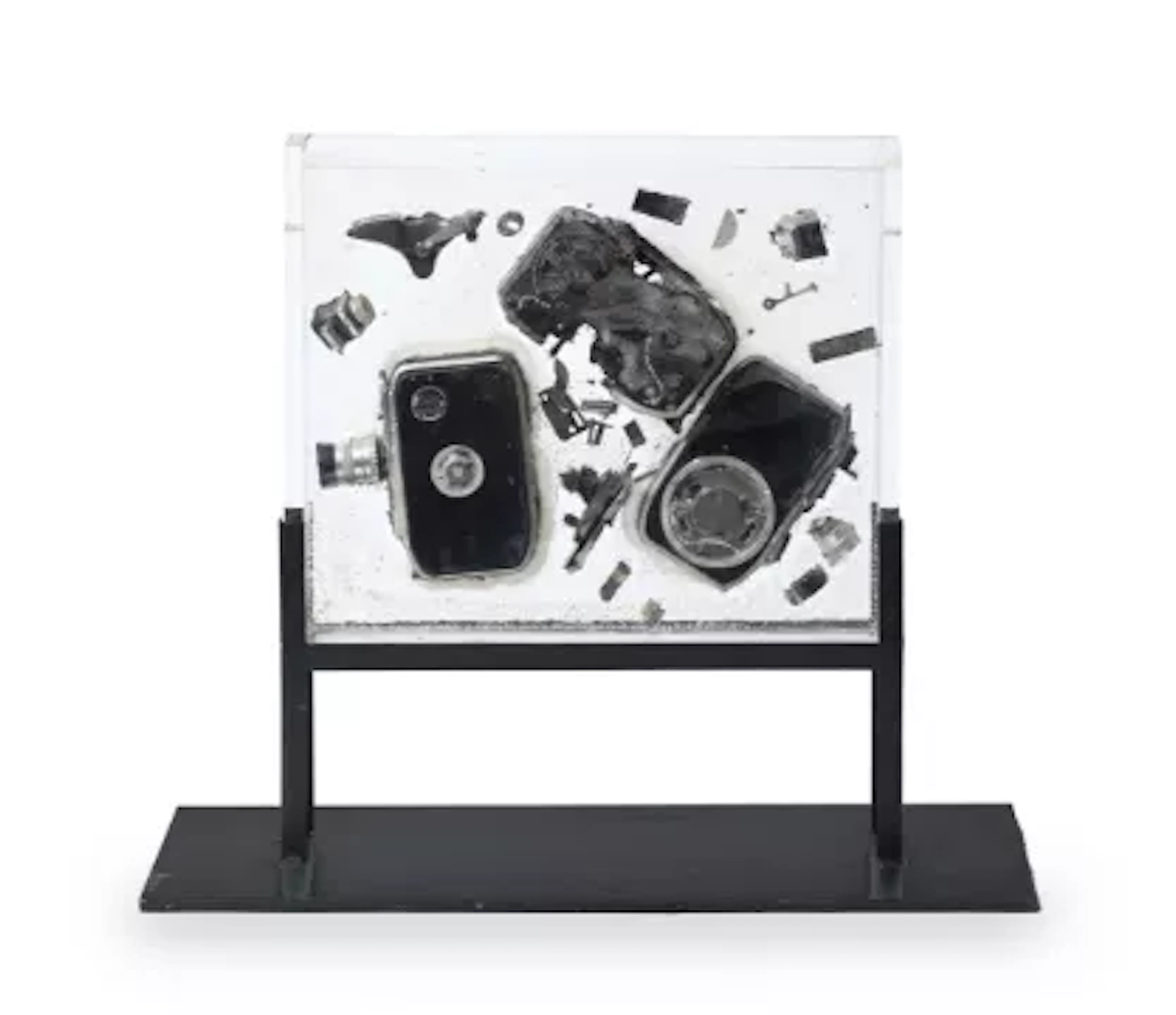 λ ARMAN (FRENCH/AMERICAN 1928-2005), VA DONC EH PAILLARD