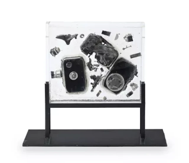 λ ARMAN (FRENCH/AMERICAN 1928-2005), VA DONC EH PAILLARD