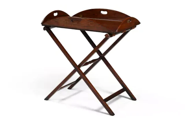 A GEORGE III MAHOGANY BUTLER'S TRAY ON STAND, CIRCA 1810