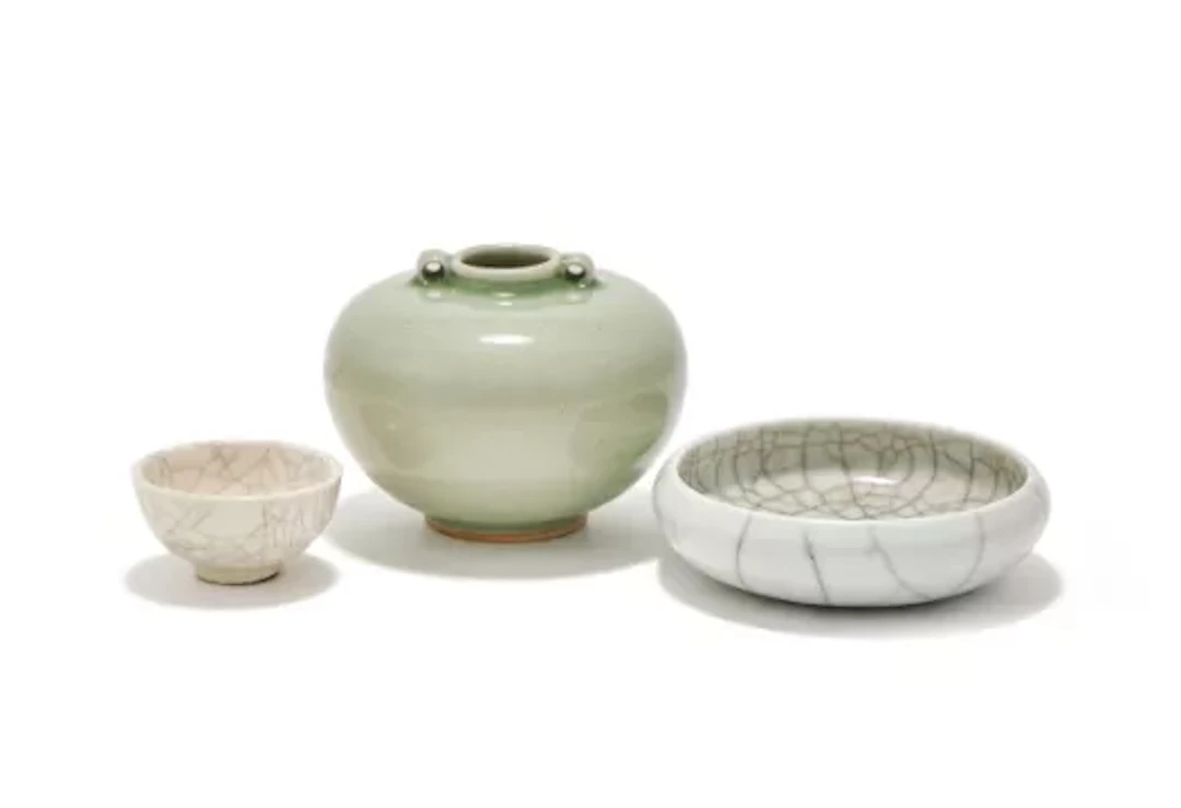 A Chinese guan type washer, Qing Dynasty