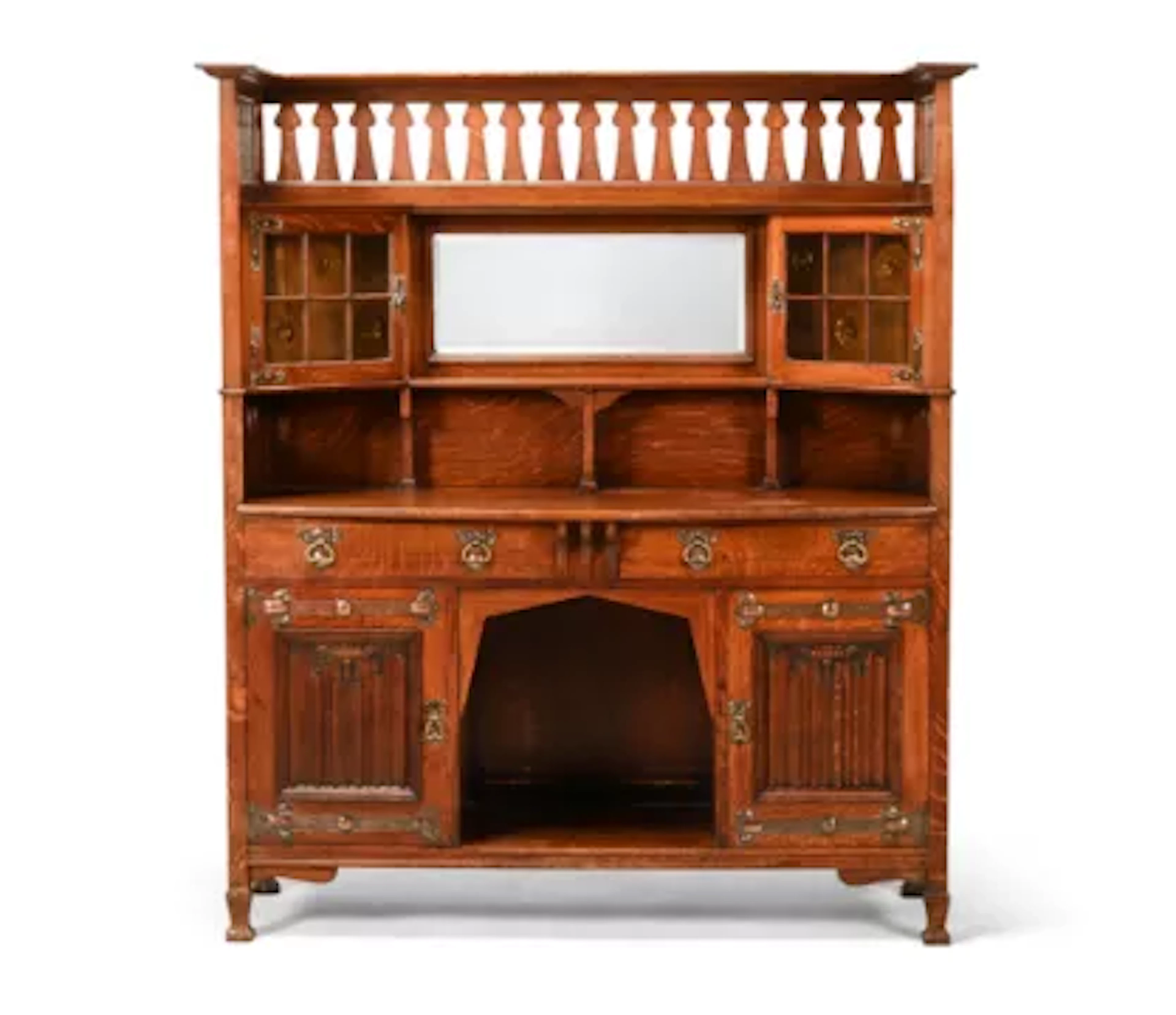A SHAPLAND & PETTER DRESSER, CIRCA 1900