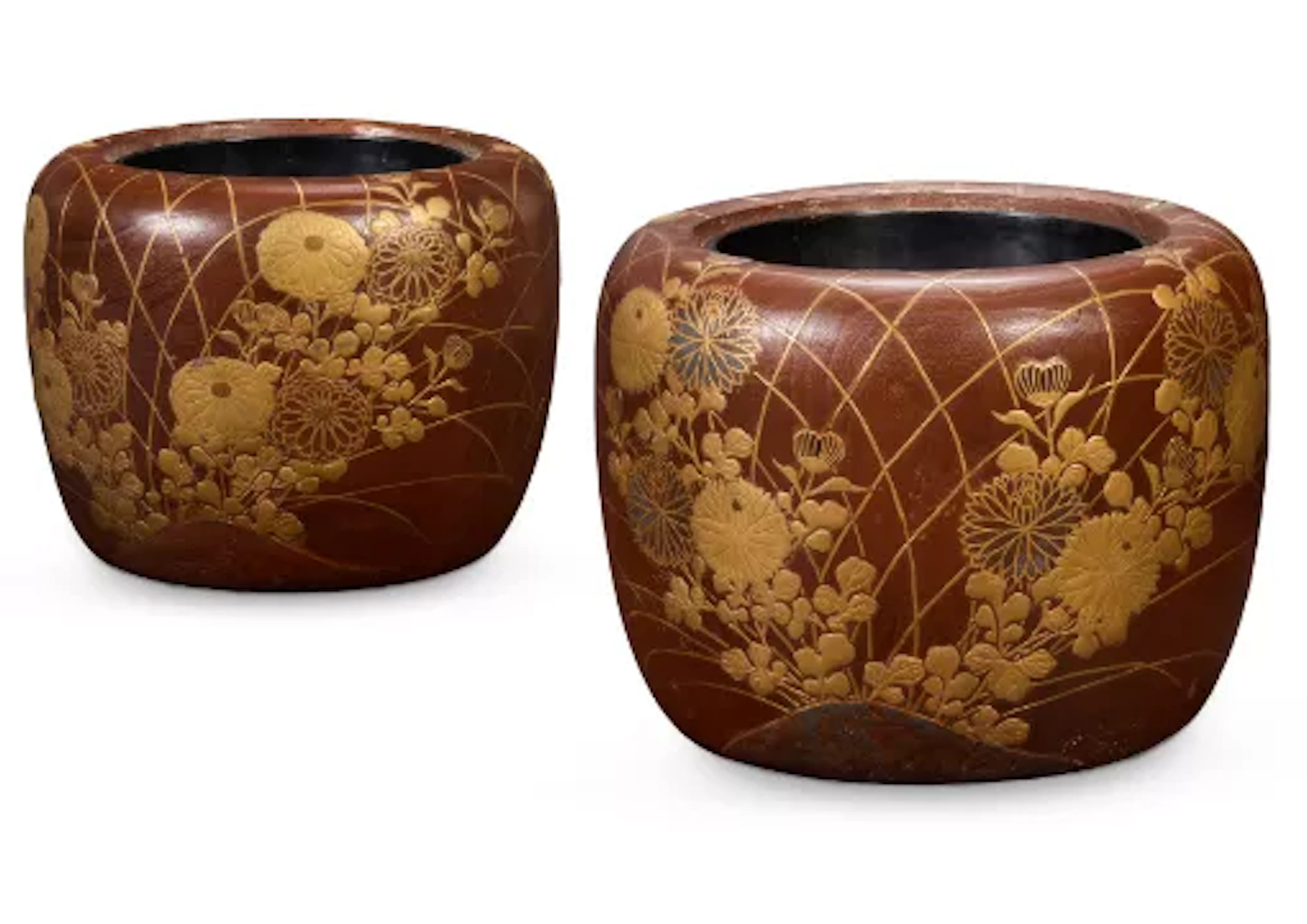 A PAIR OF JAPANESE HINOKI WOOD HIBACHI, 20TH CENTURY