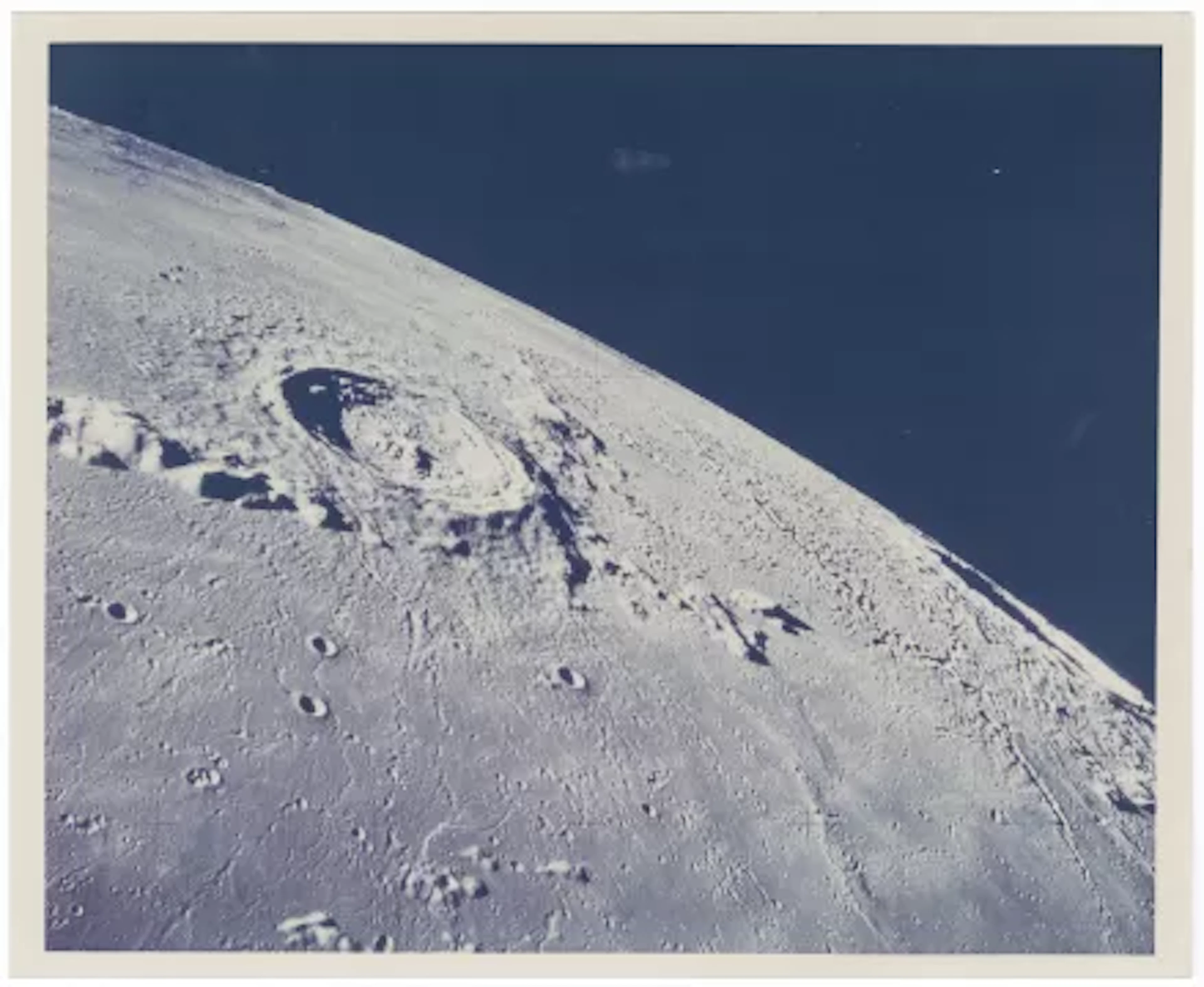 [Apollo 17] SPECTACULAR LUNAR HORIZON OVER CRATER ERATOSTHENES