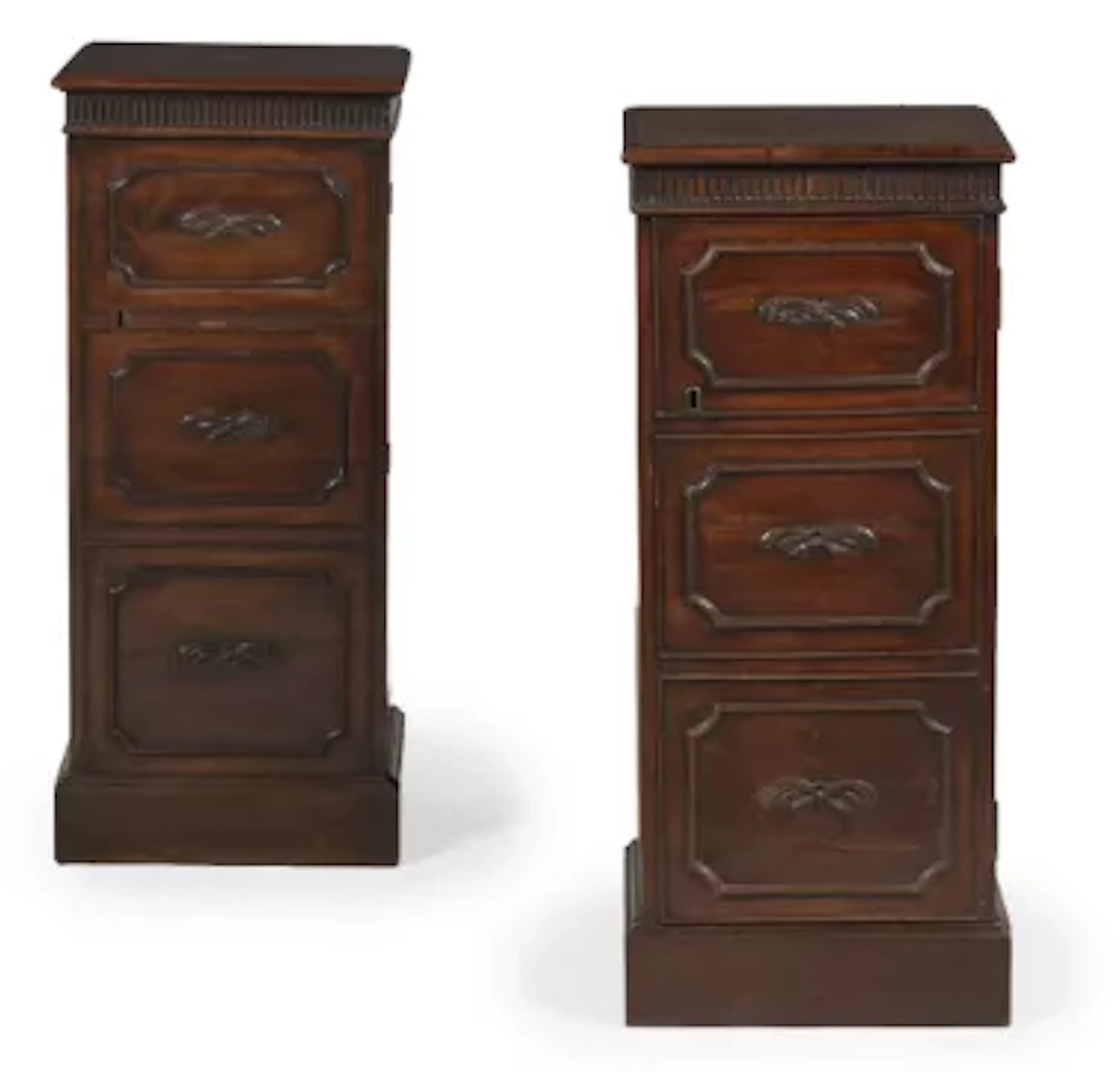 A PAIR OF GEORGE III MAHOGANY PEDESTAL CUPBOARDS, CIRCA 1780