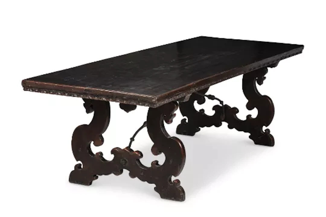 A WALNUT CENTRE TABLE, ITALIAN, 19TH CENTURY