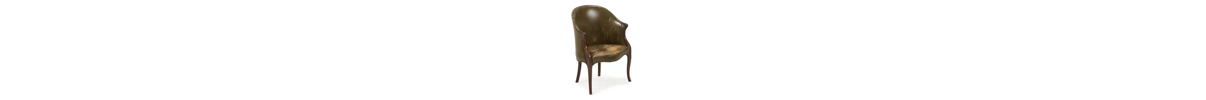 A GEORGE III MAHOGANY AND GREEN LEATHER UPHOLSTERED ARMCHAIR, CIRCA 1780