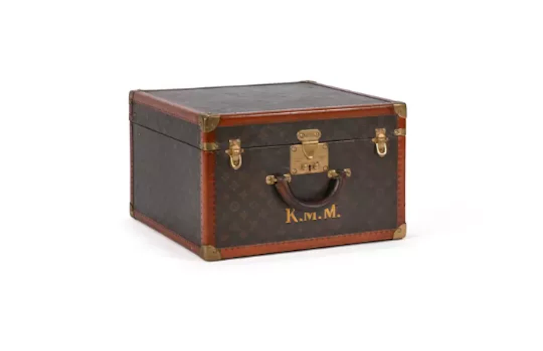 LOUIS VUITTON, MONOGRAM, A COATED CANVAS HARD HAT BOX