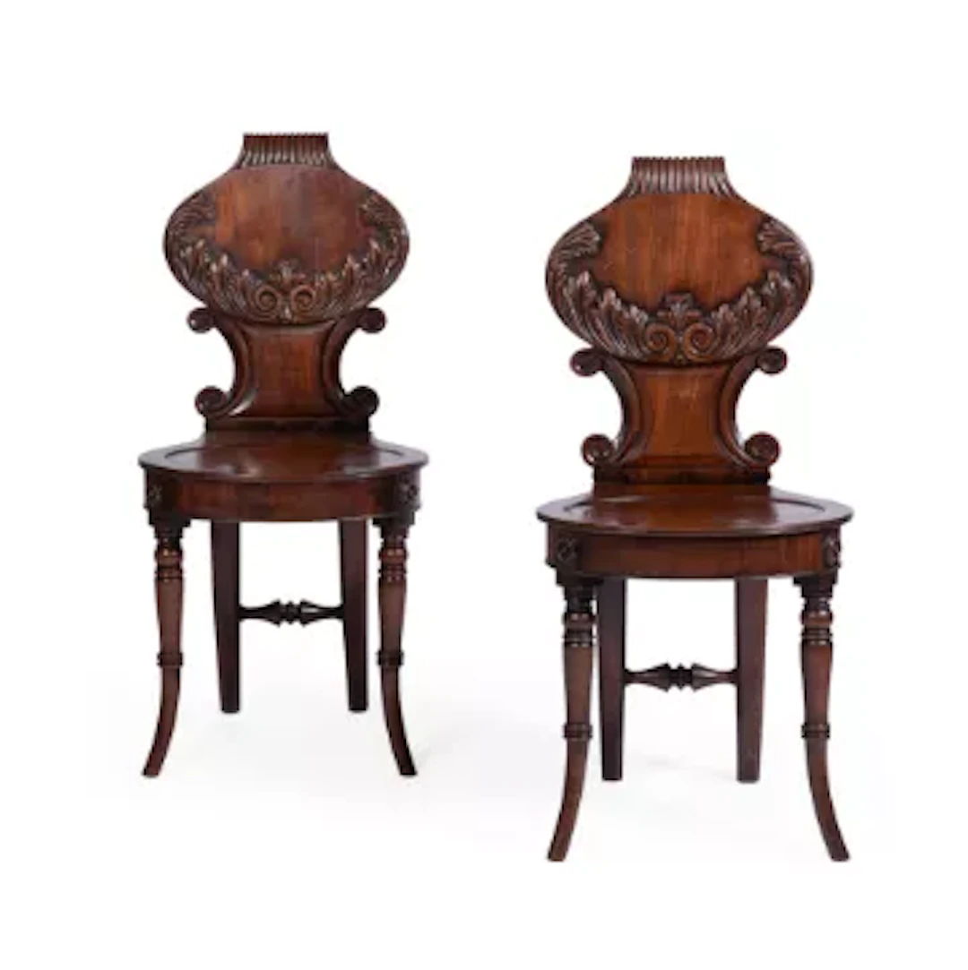 A PAIR OF REGENCY MAHOGANY HALL CHAIRS, CIRCA 1815