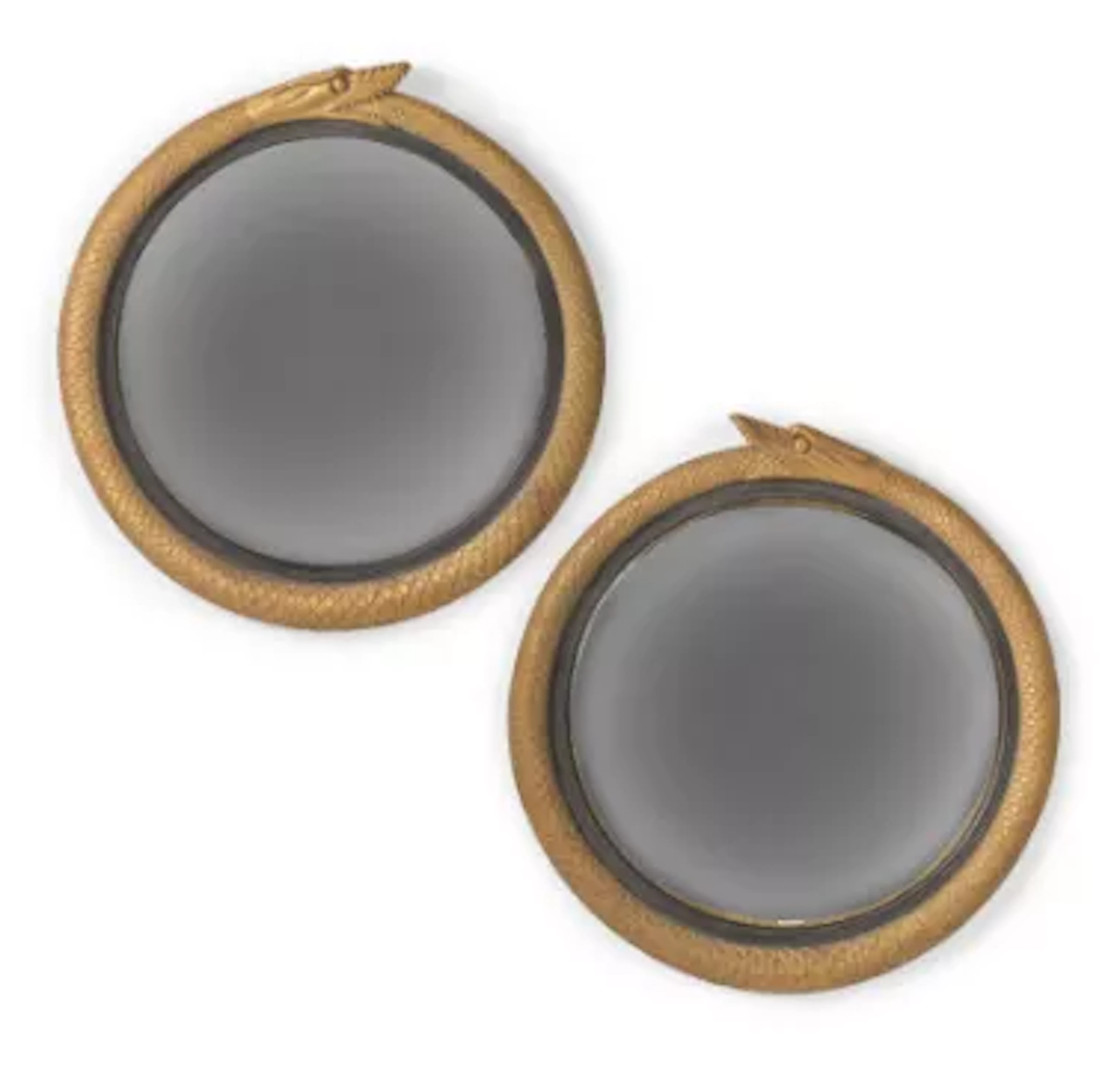 A LARGE PAIR OF CARVED GILTWOOD CONVEX MIRRORS, IN REGENCY STYLE, CONTEMPORARY