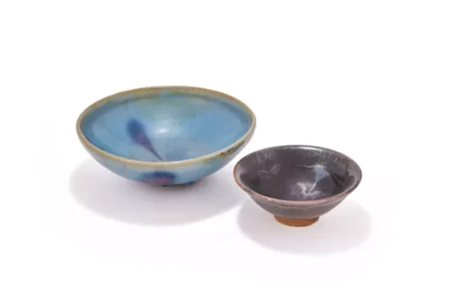 A large Chinese 'Jun' purple splashed bowl, Jin Dynasty (1115-1234)