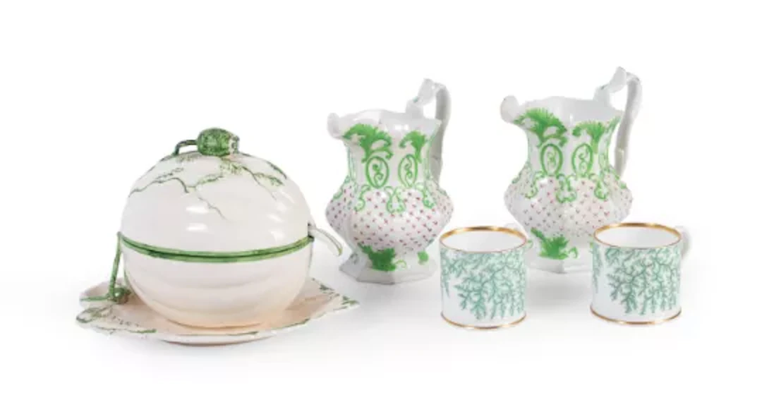 A PAIR OF STAFFORDSHIRE PEARLWARE JUGS, CIRCA 1840, TOGETHER WITH
