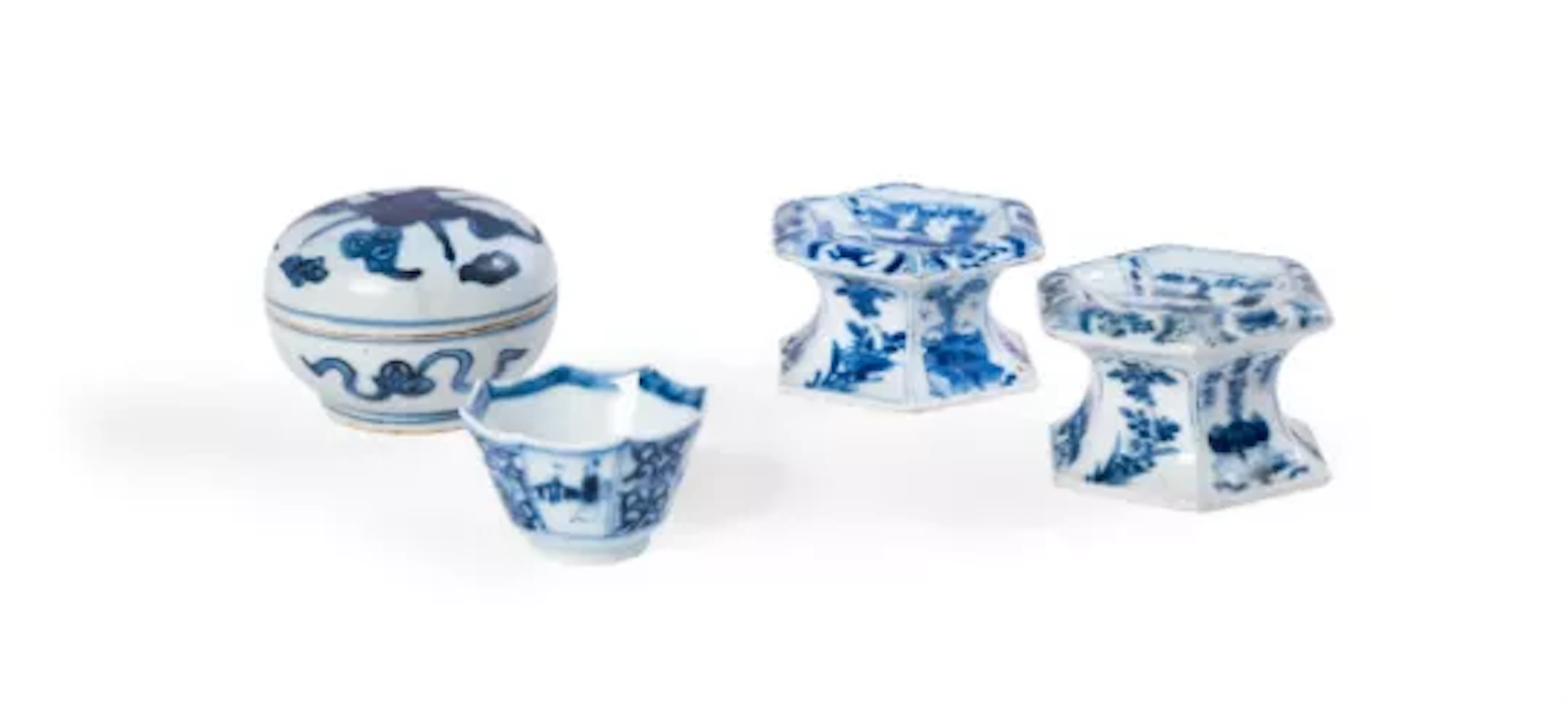 TWO CHINESE BLUE AND WHITE SALTS, KANGXI, A CHINESE BLUE AND WHITE